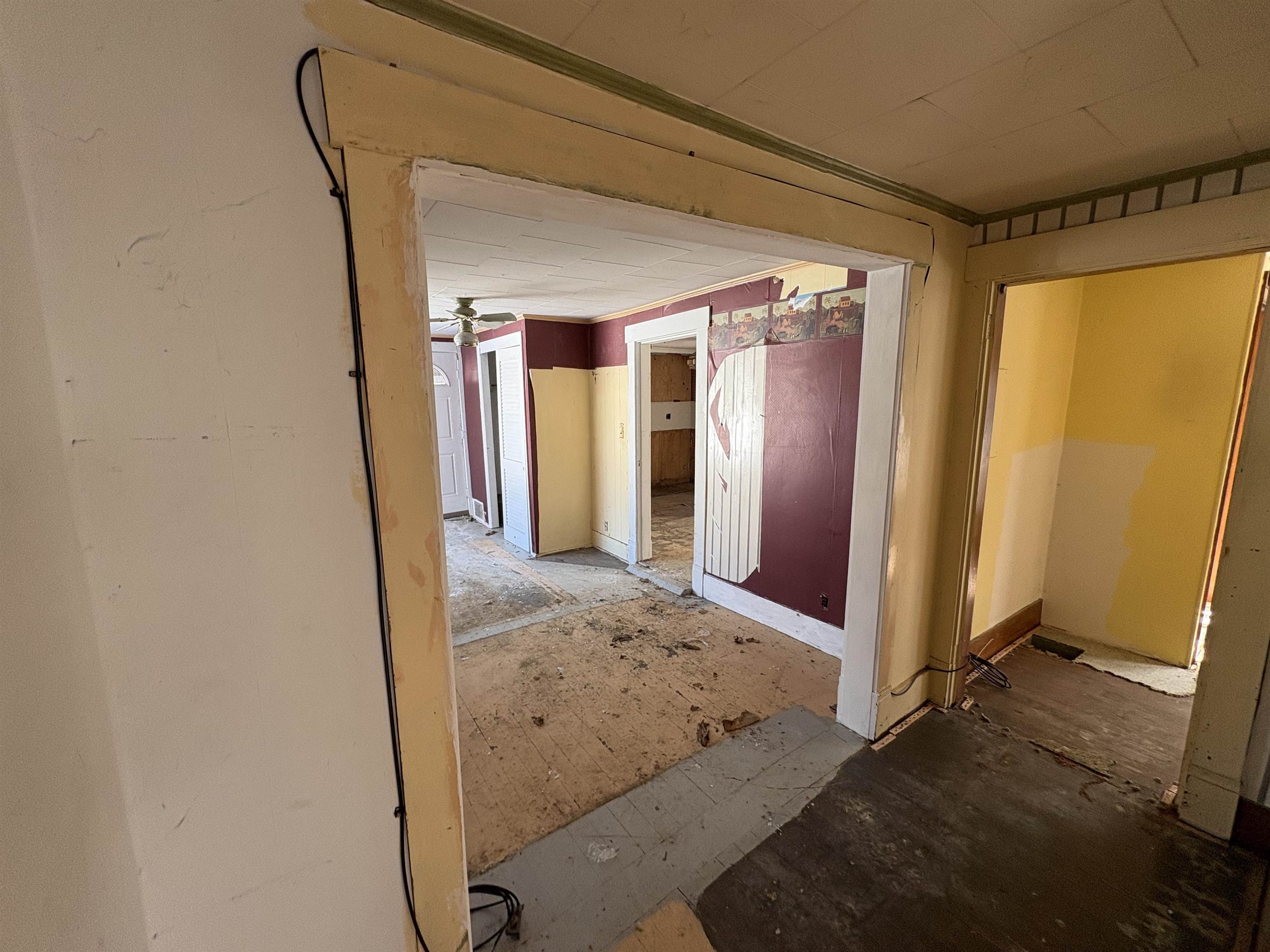 main property photo 27