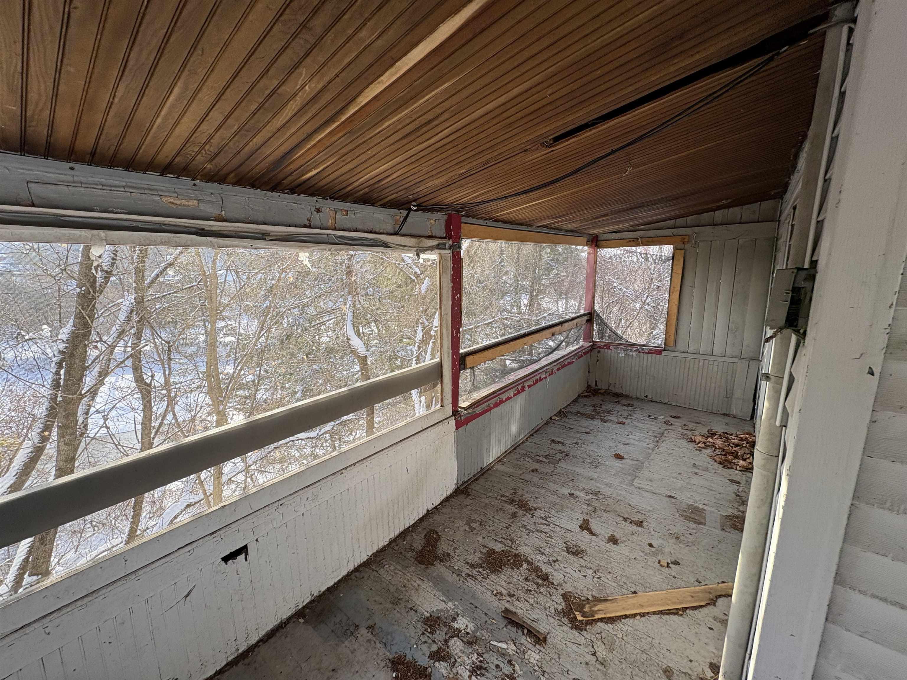 main property photo 50