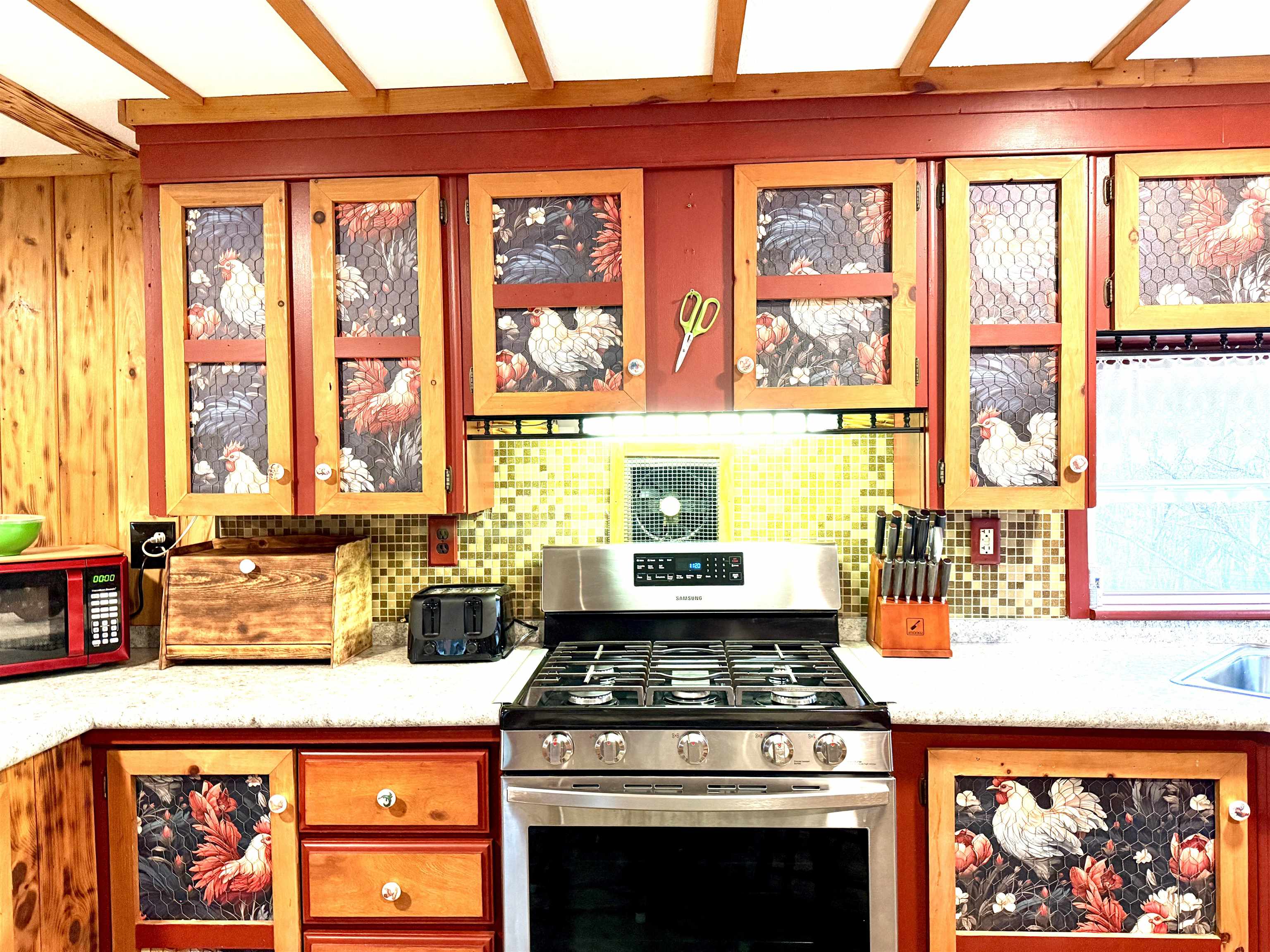 main property photo 11