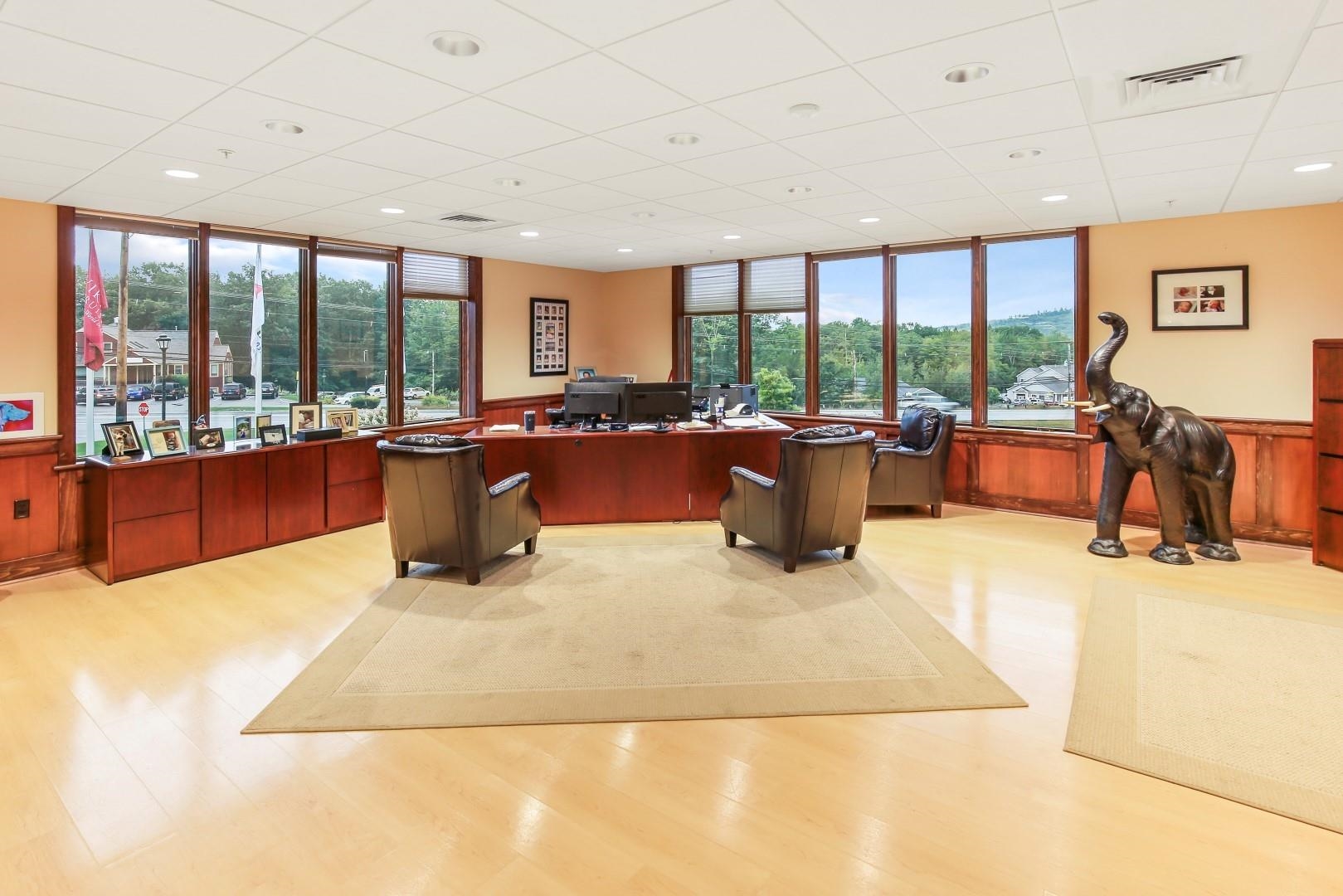 main property photo 14