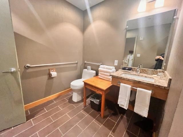 main property photo 22