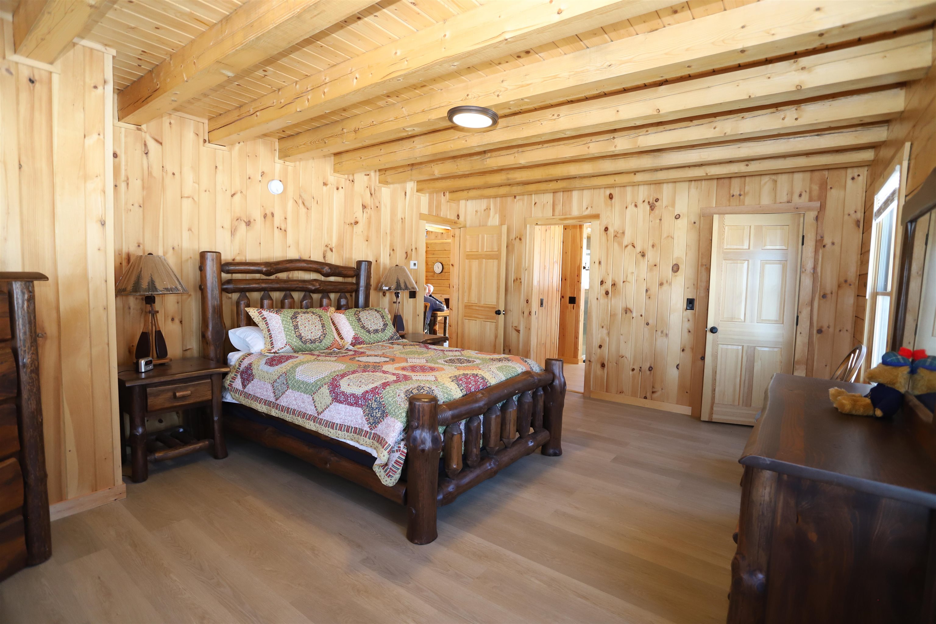 main property photo 17