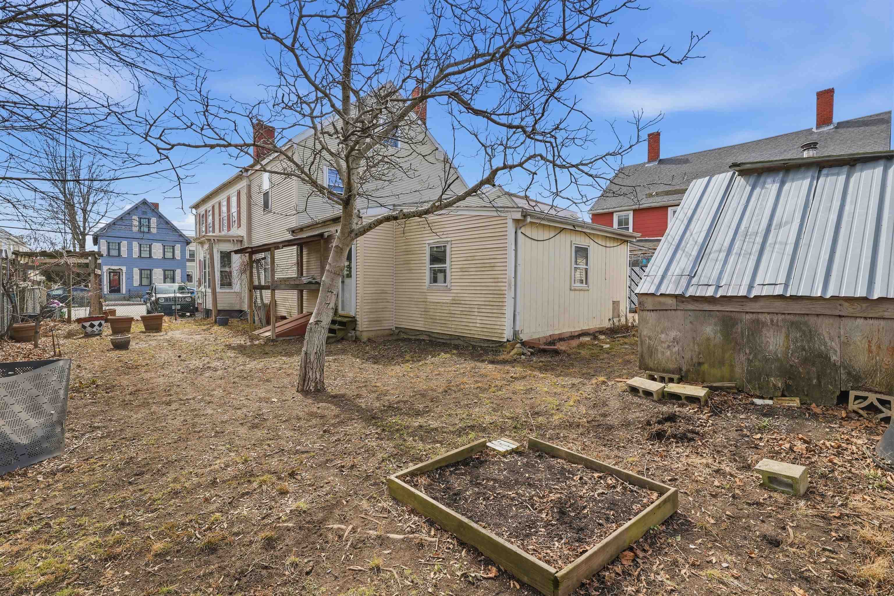 main property photo 43