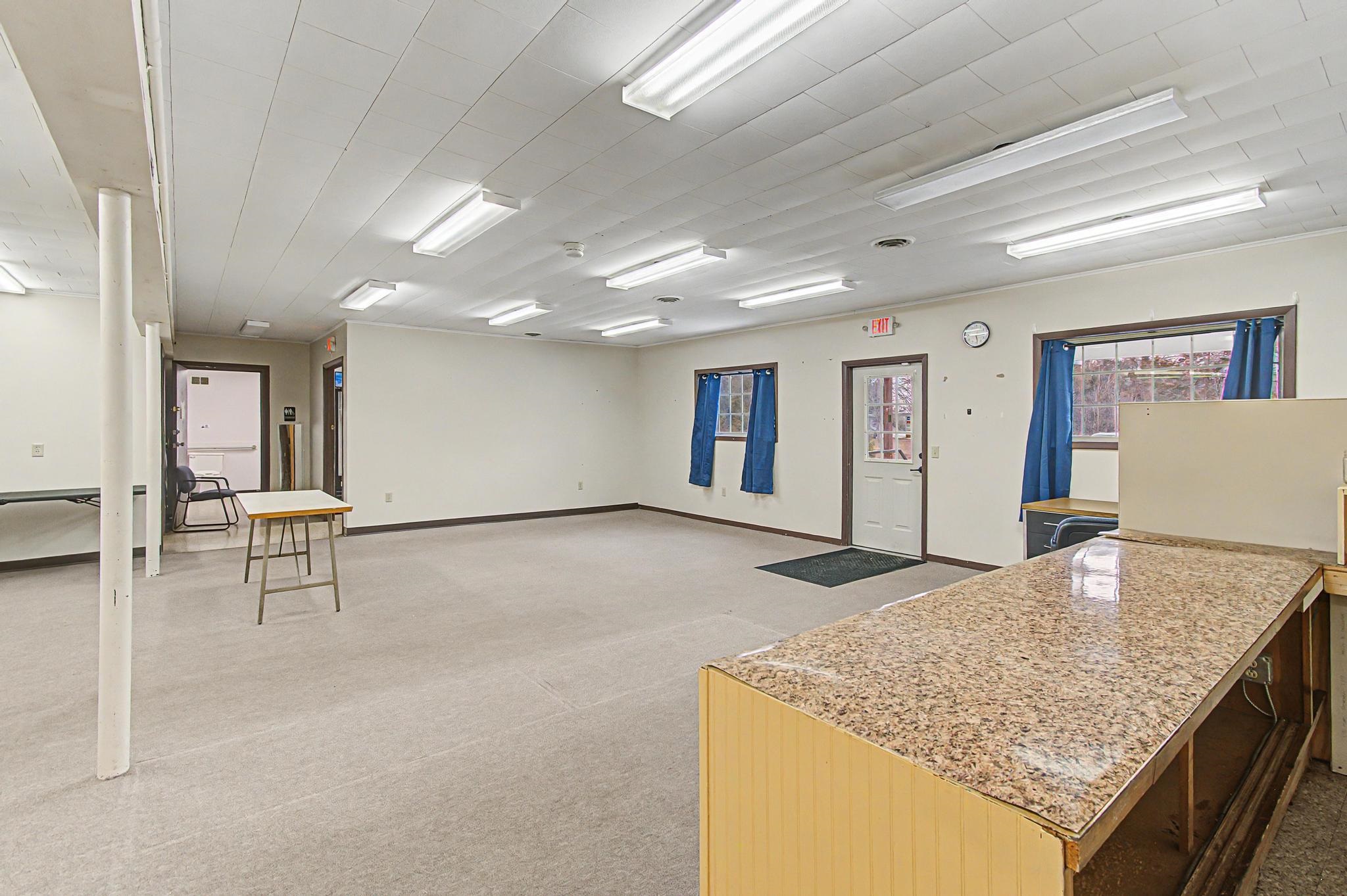 main property photo 18