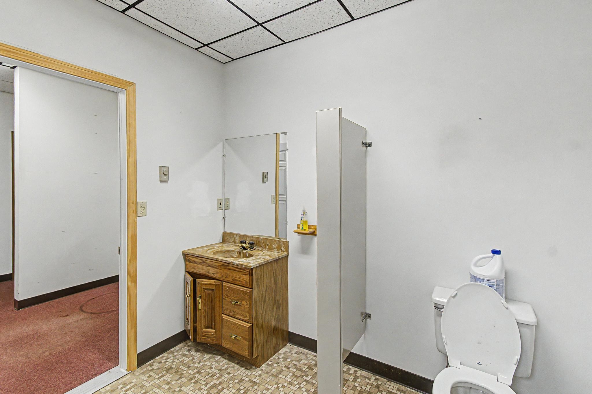 main property photo 57