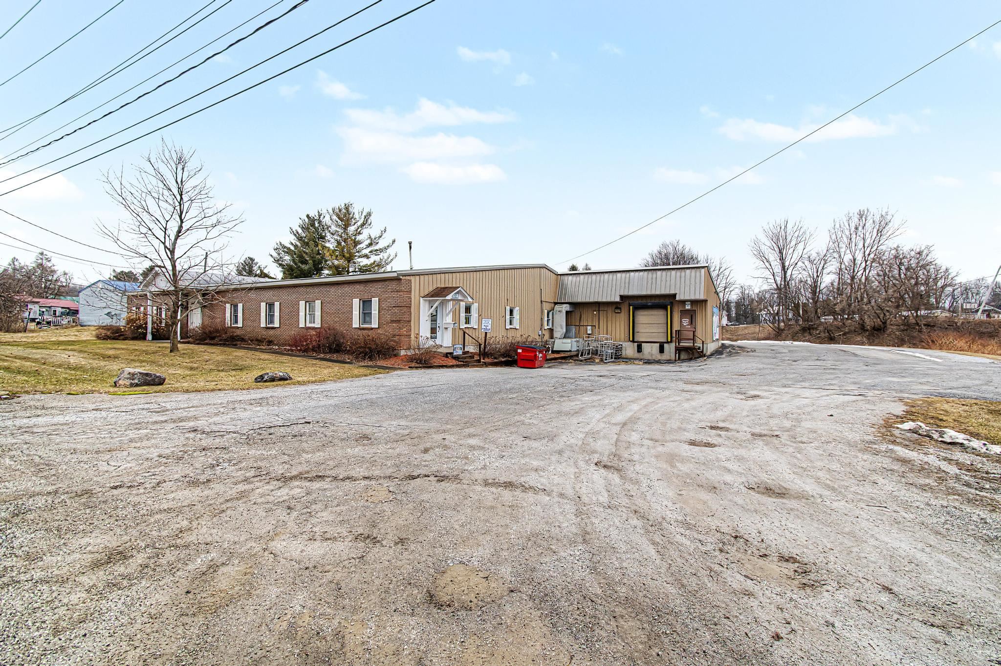 main property photo 7