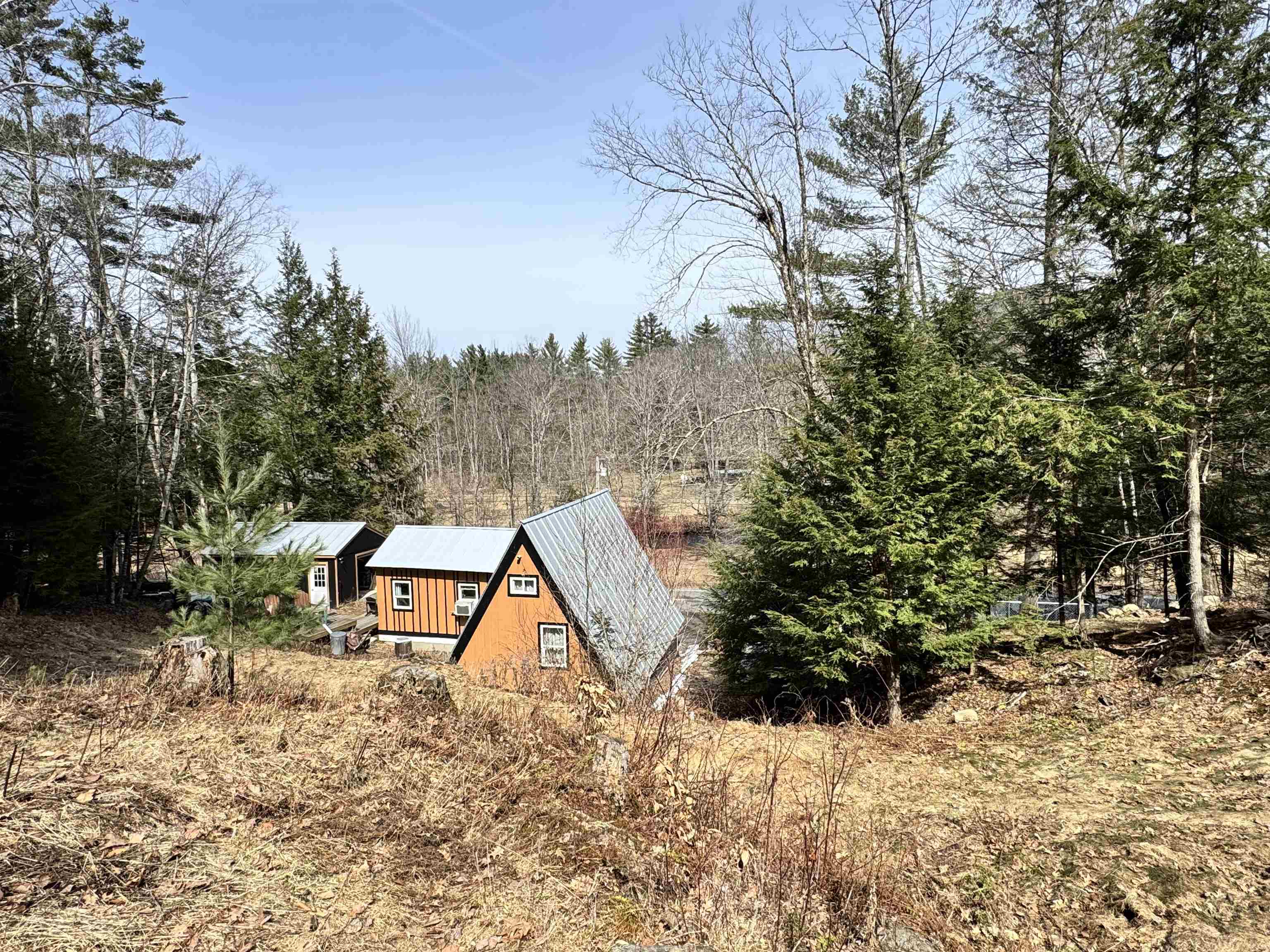 main property photo 14
