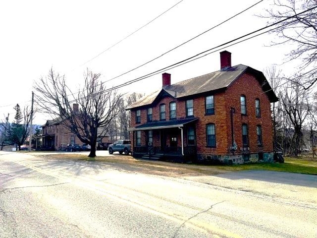main property photo 10
