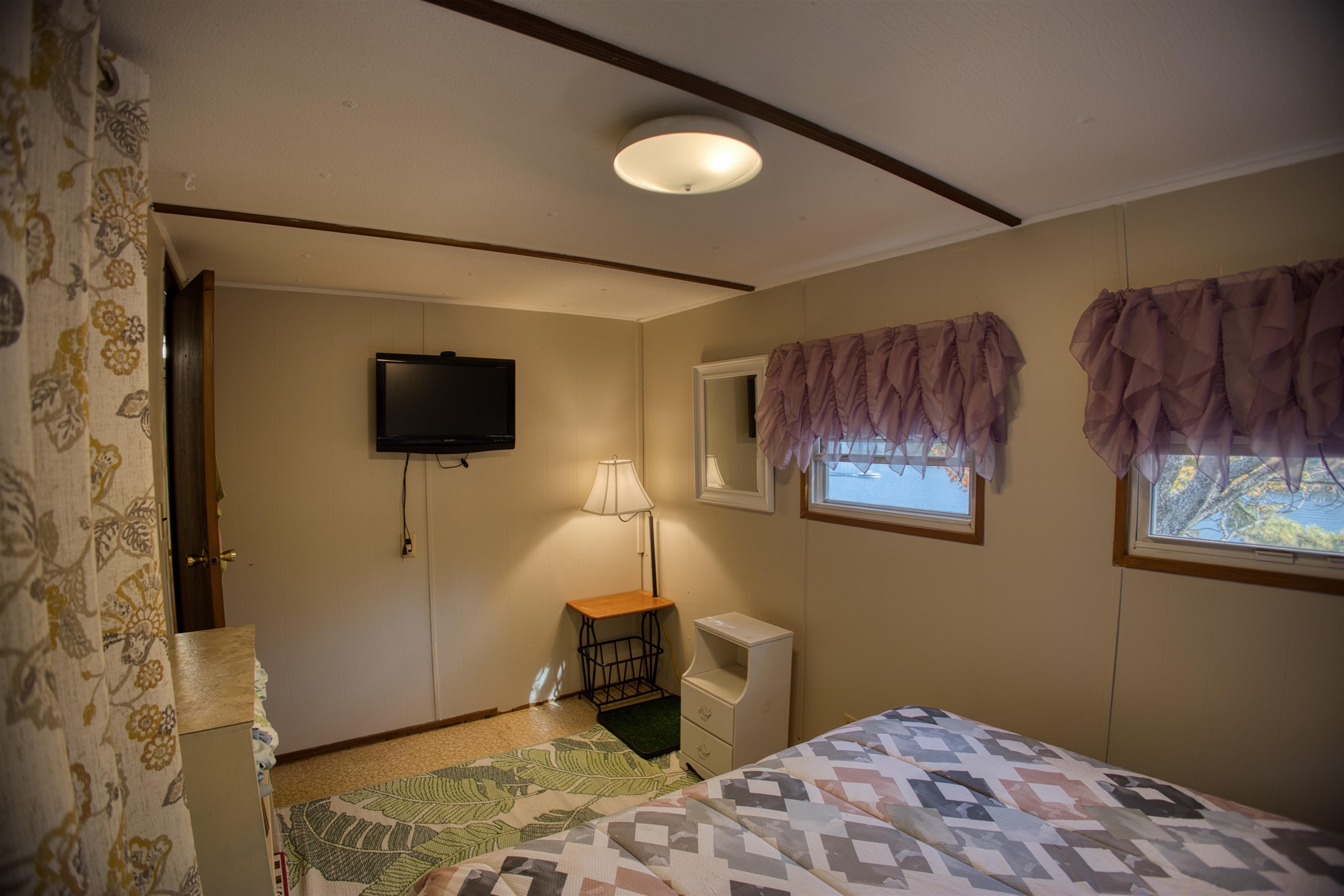 main property photo 32
