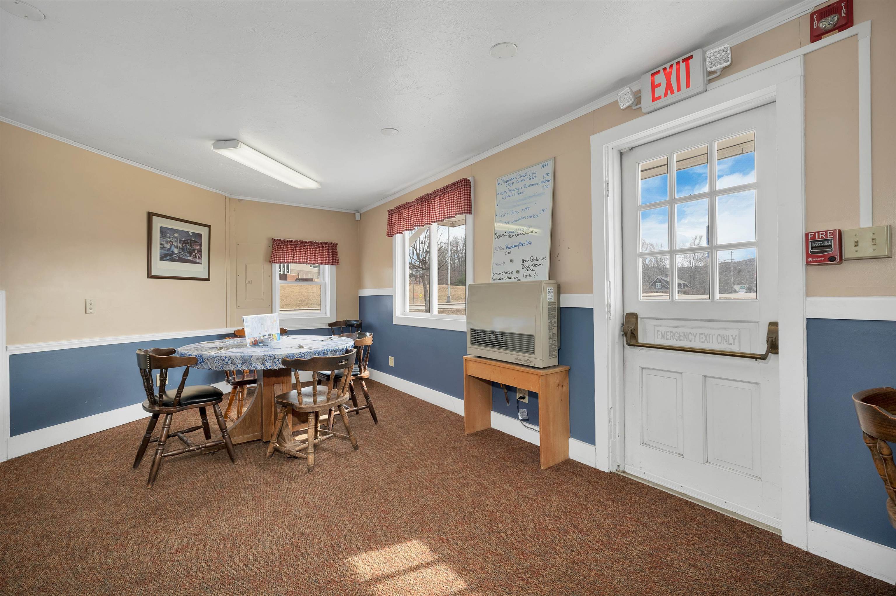 main property photo 14