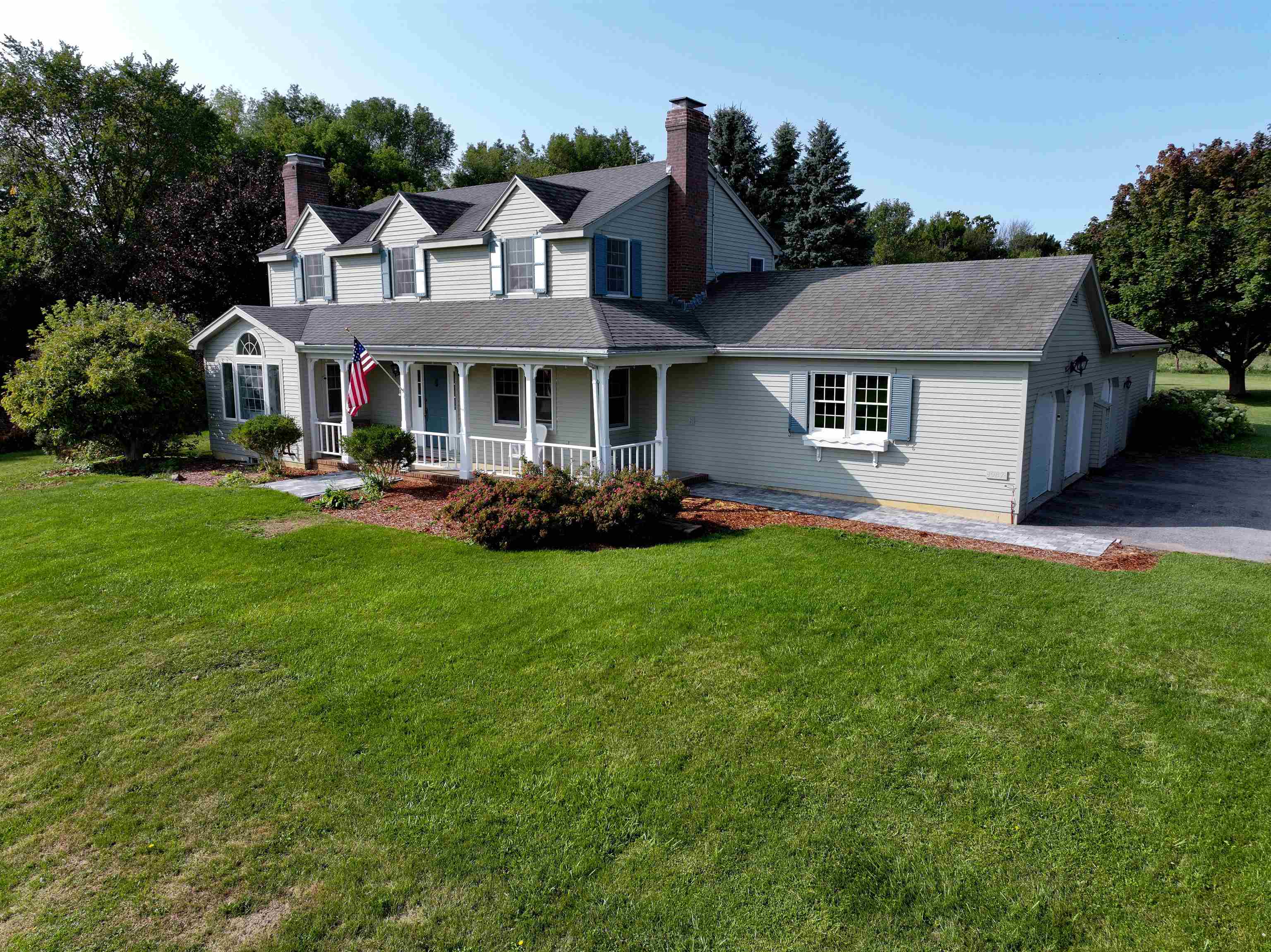 main property photo 2