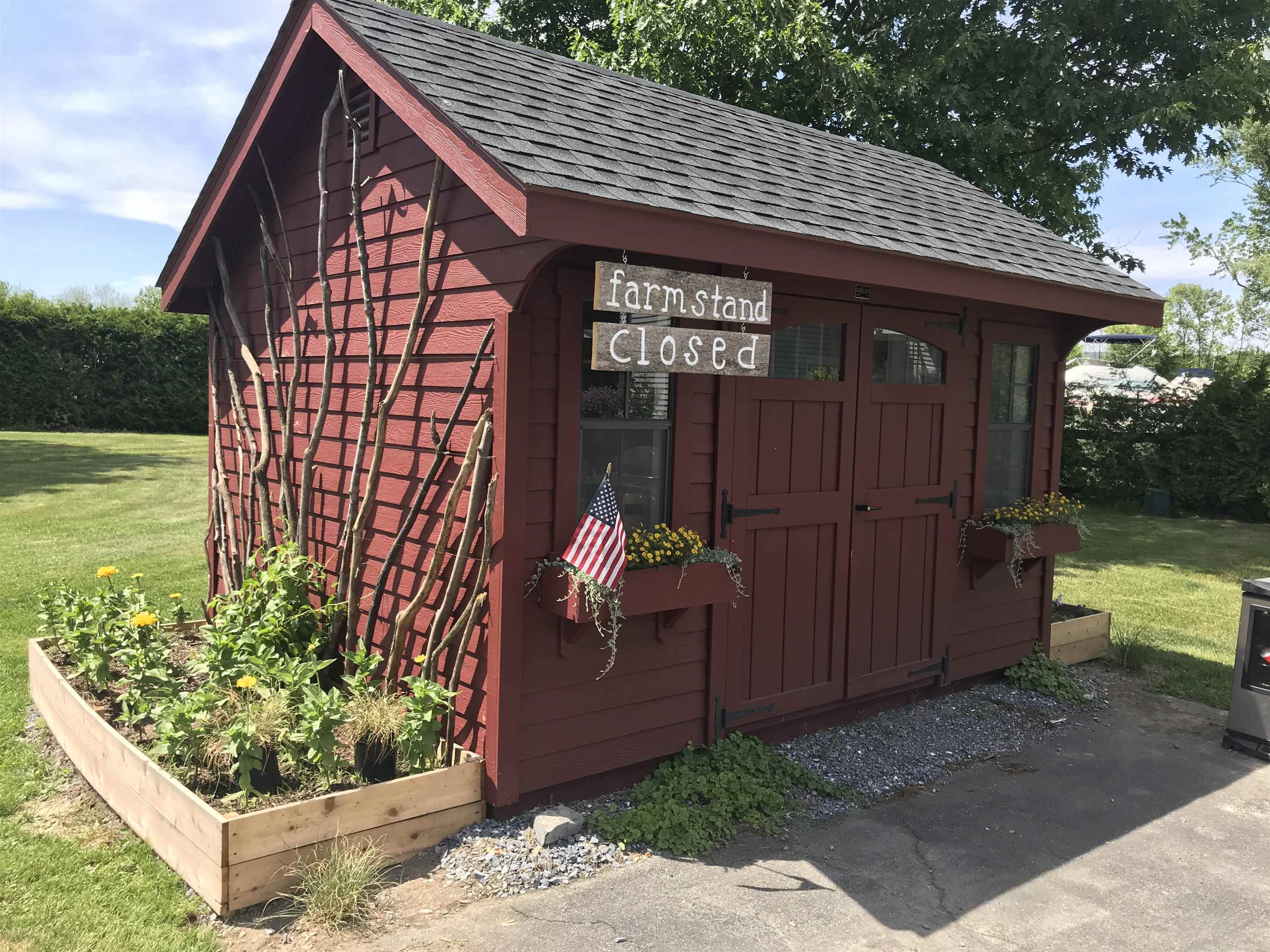 main property photo 39
