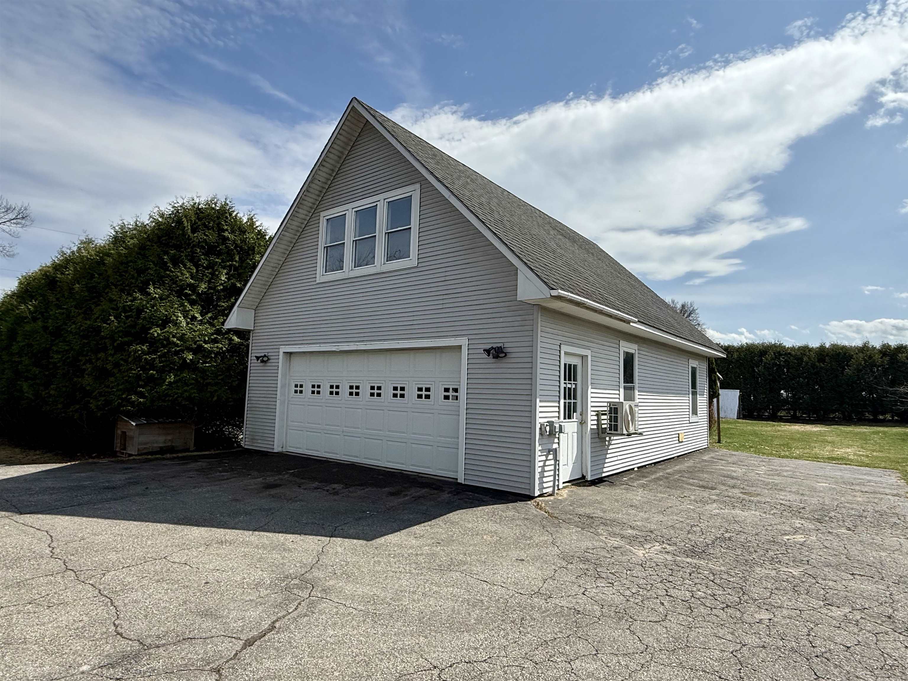 main property photo 57