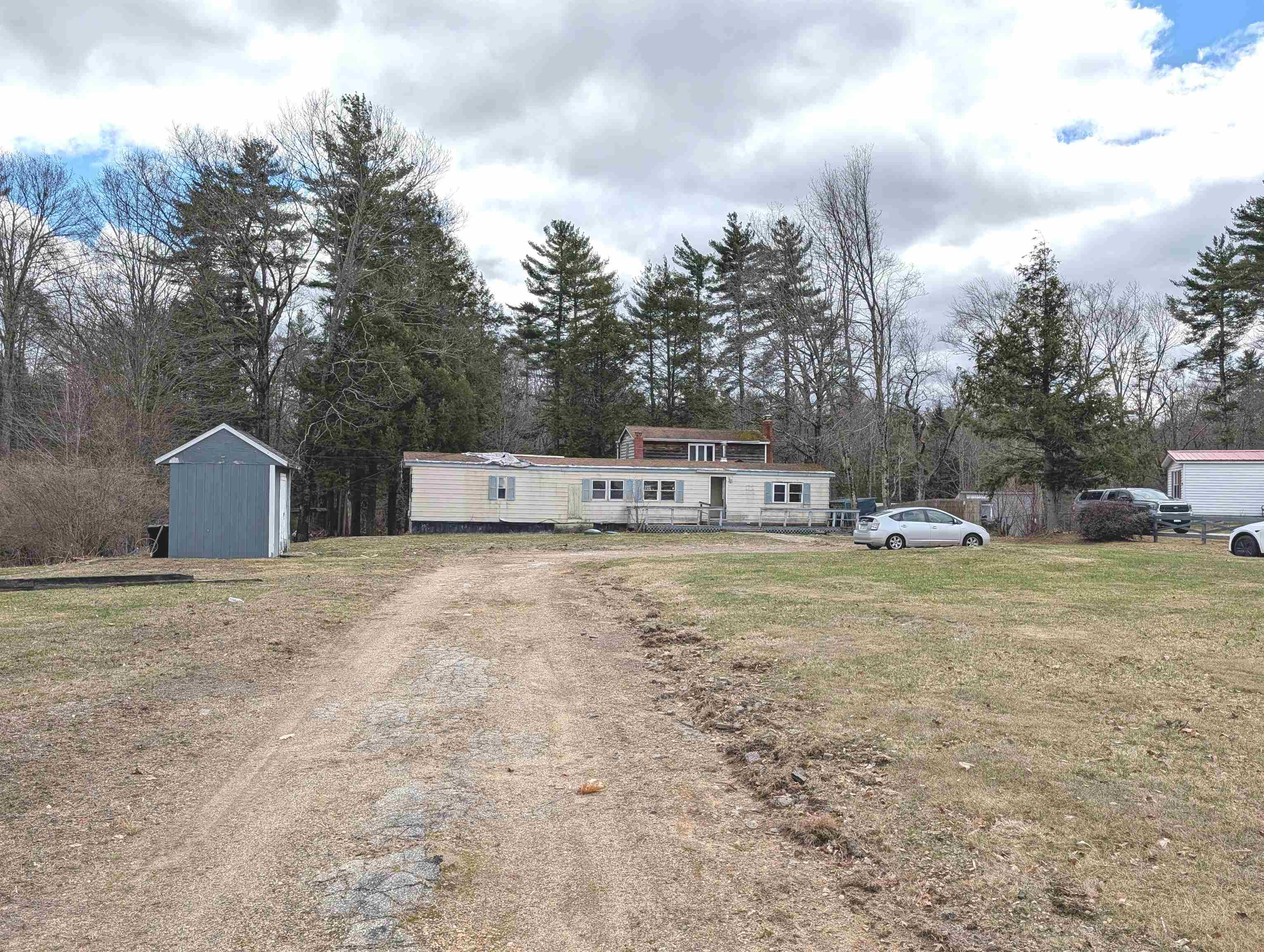 main property photo 28