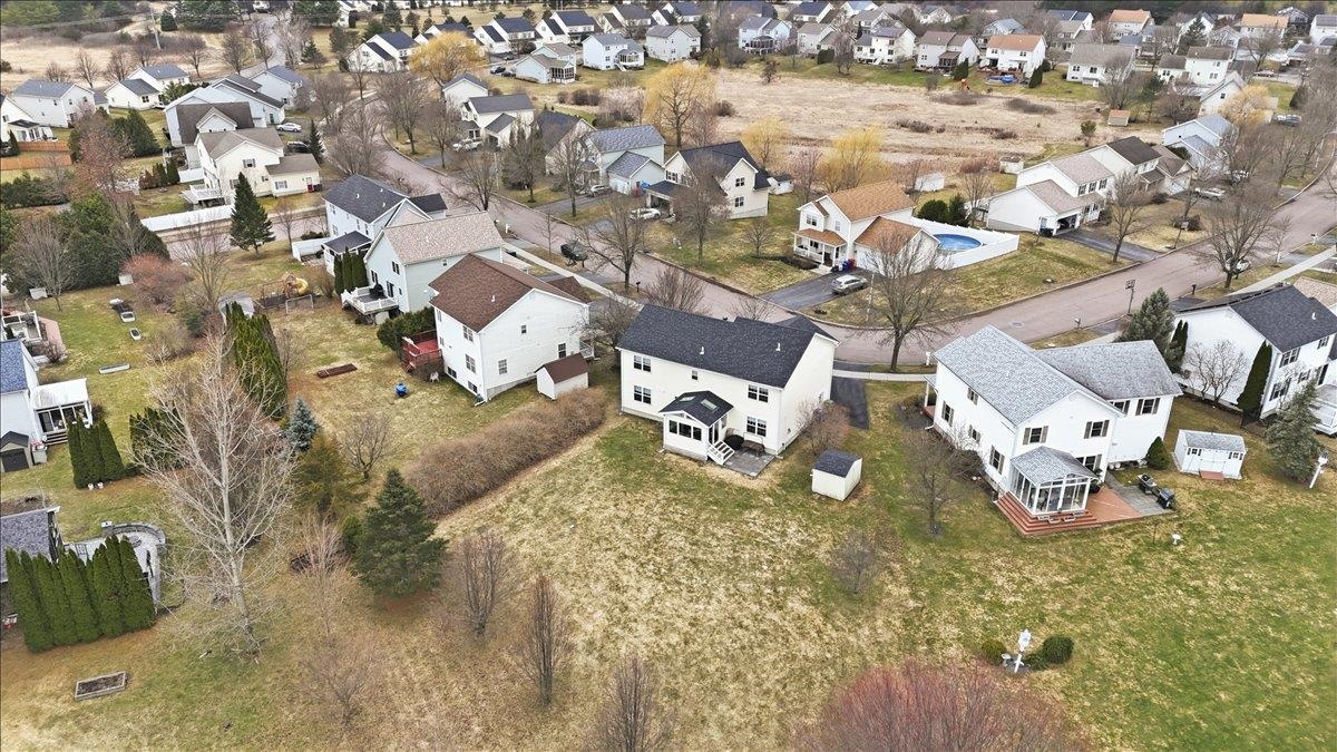 main property photo 51