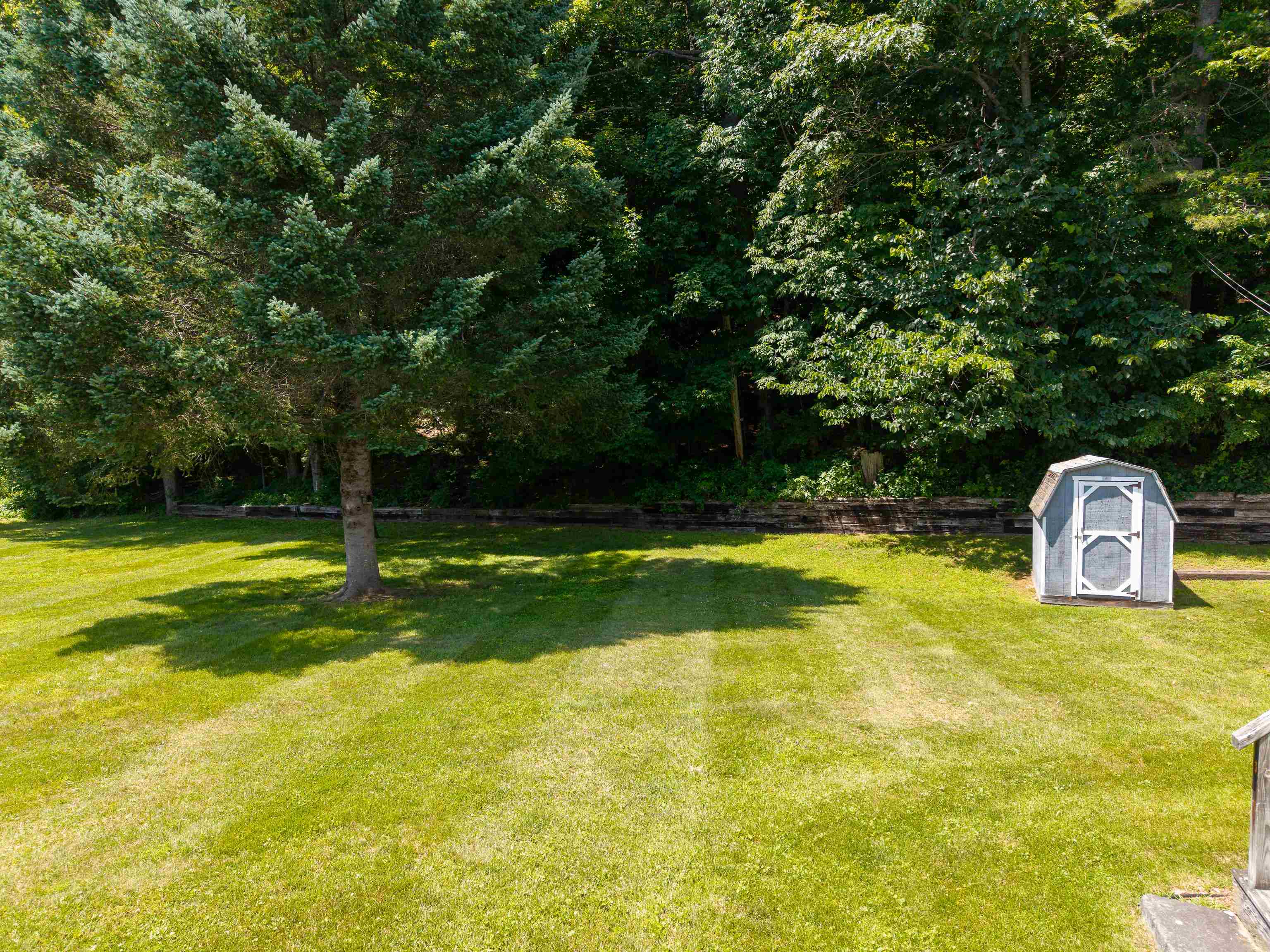 main property photo 50