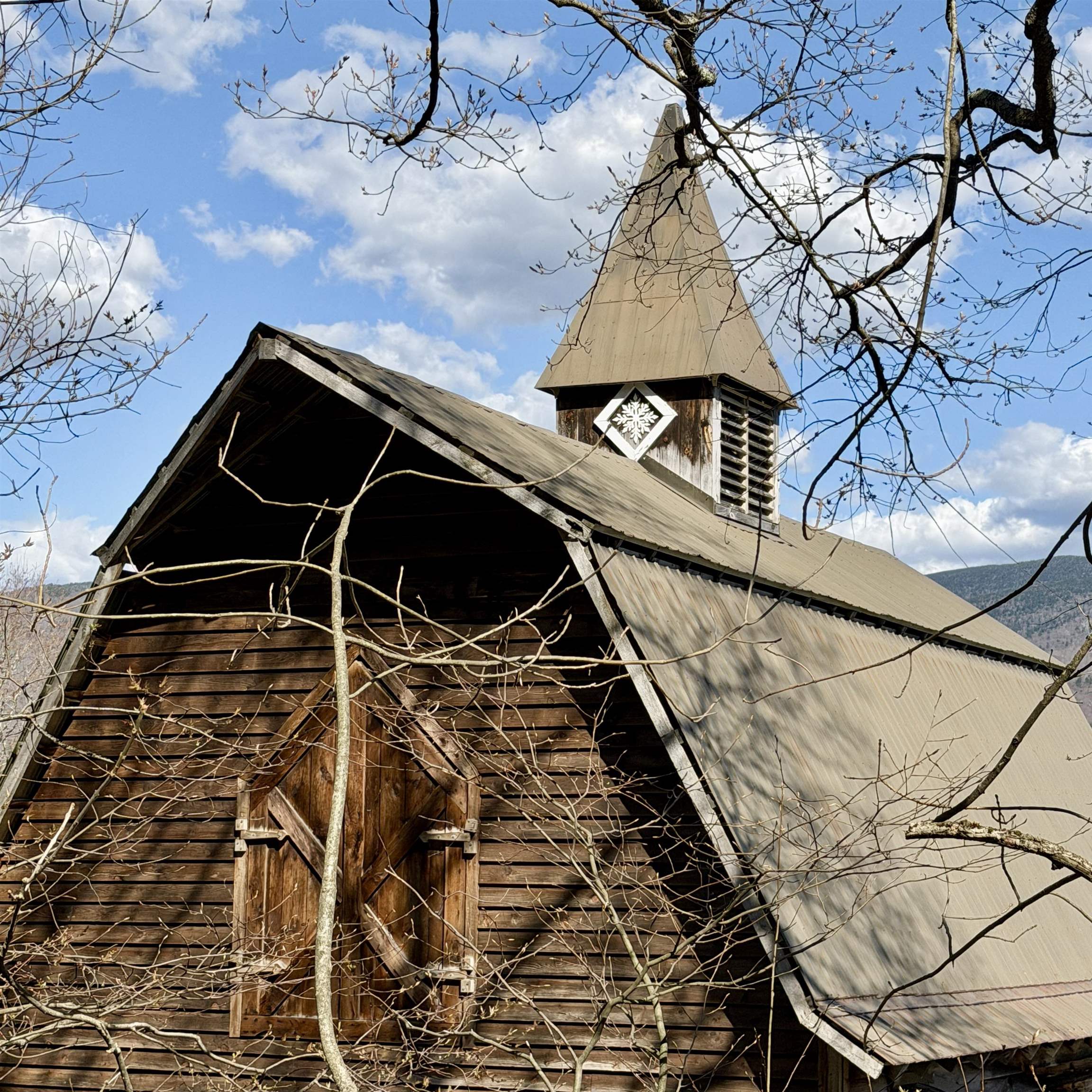 main property photo 44