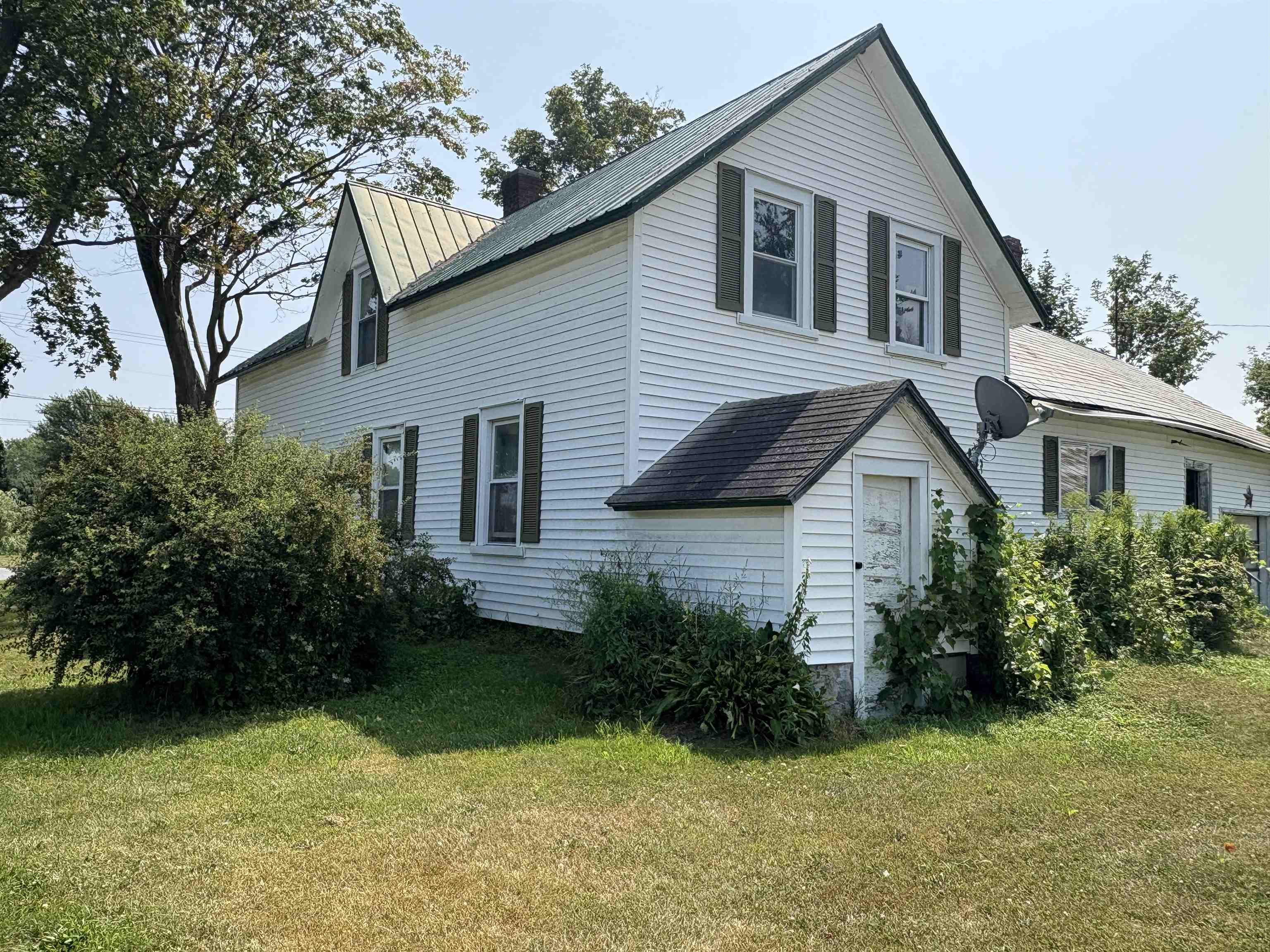 main property photo 39