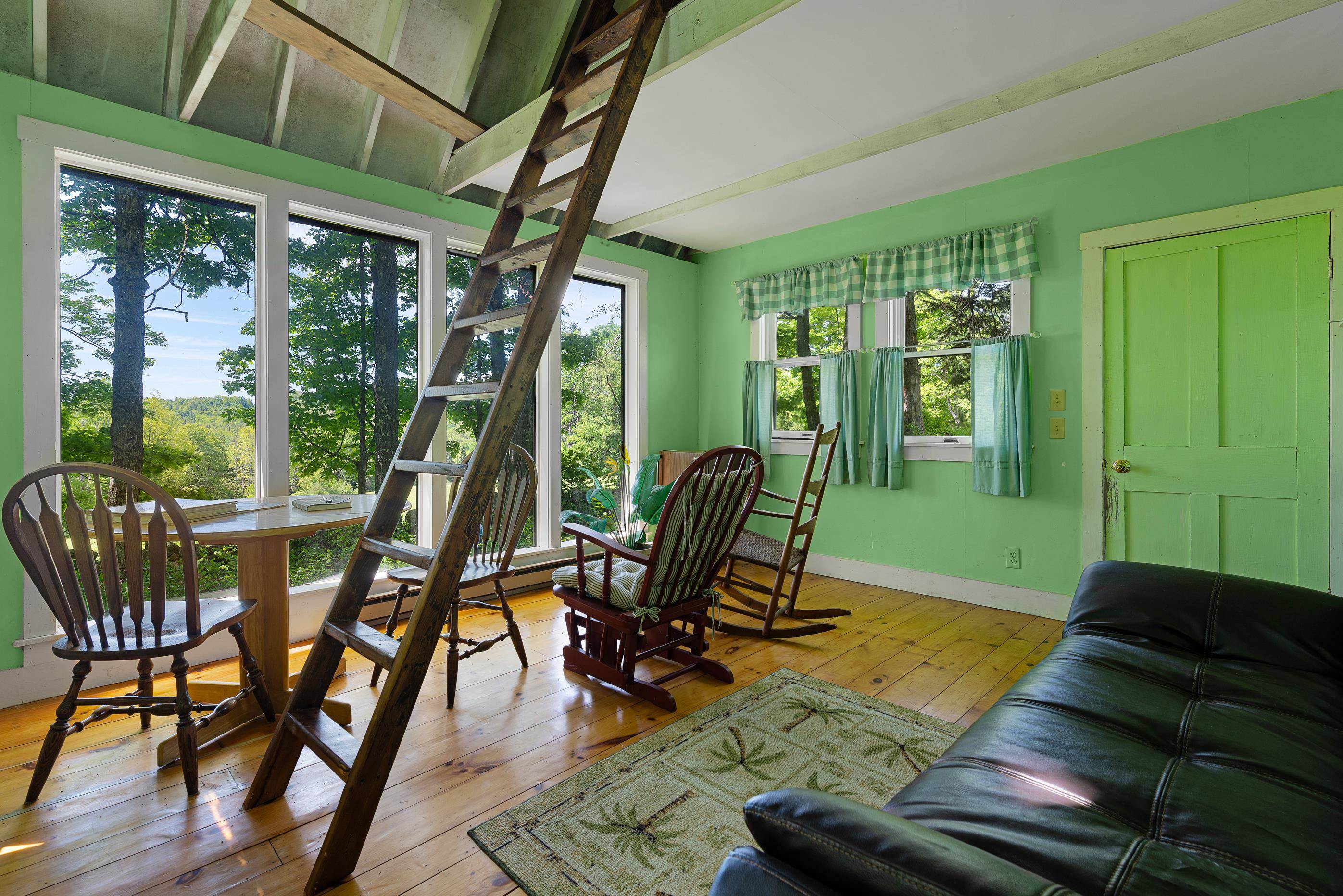 main property photo 44