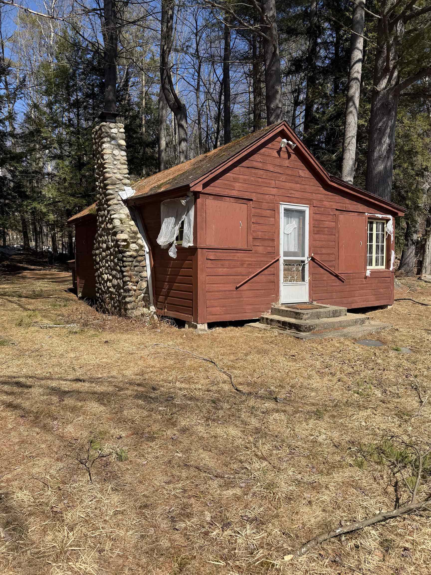 main property photo 8