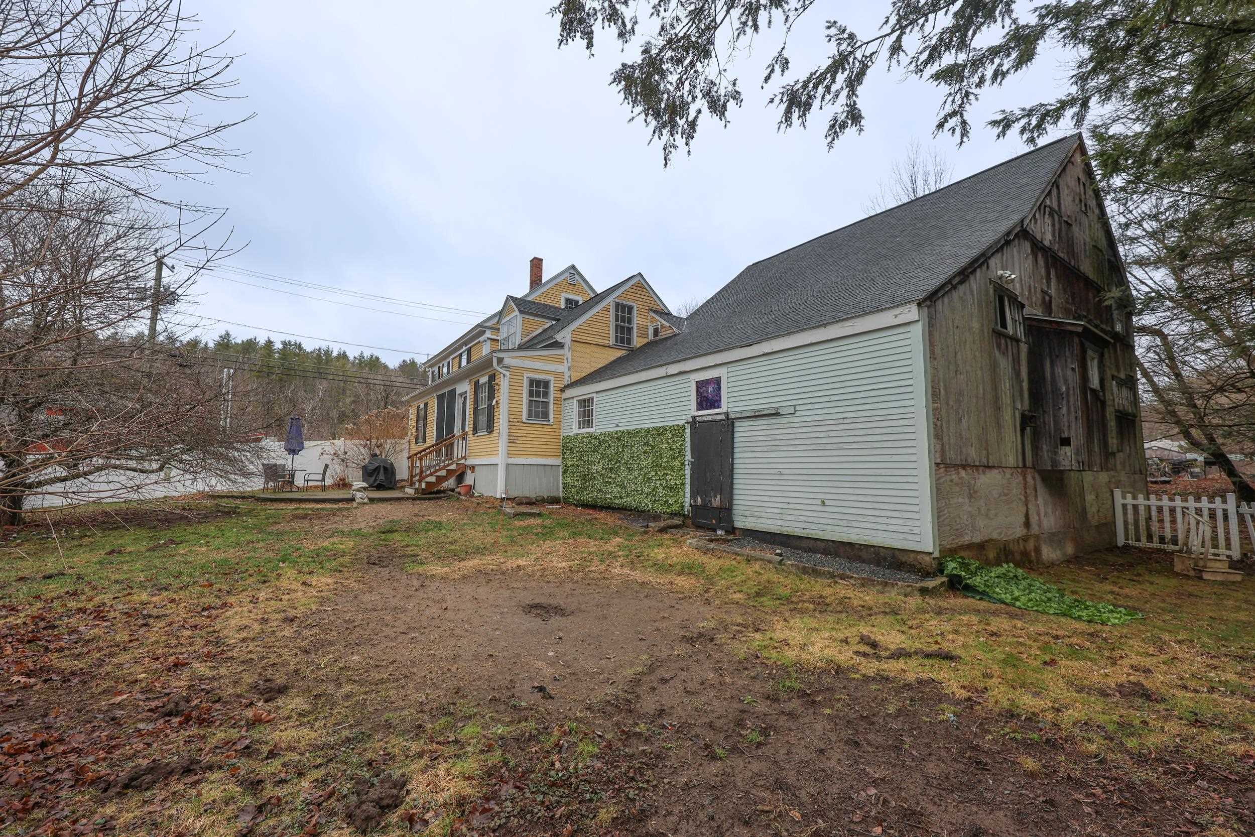 main property photo 44