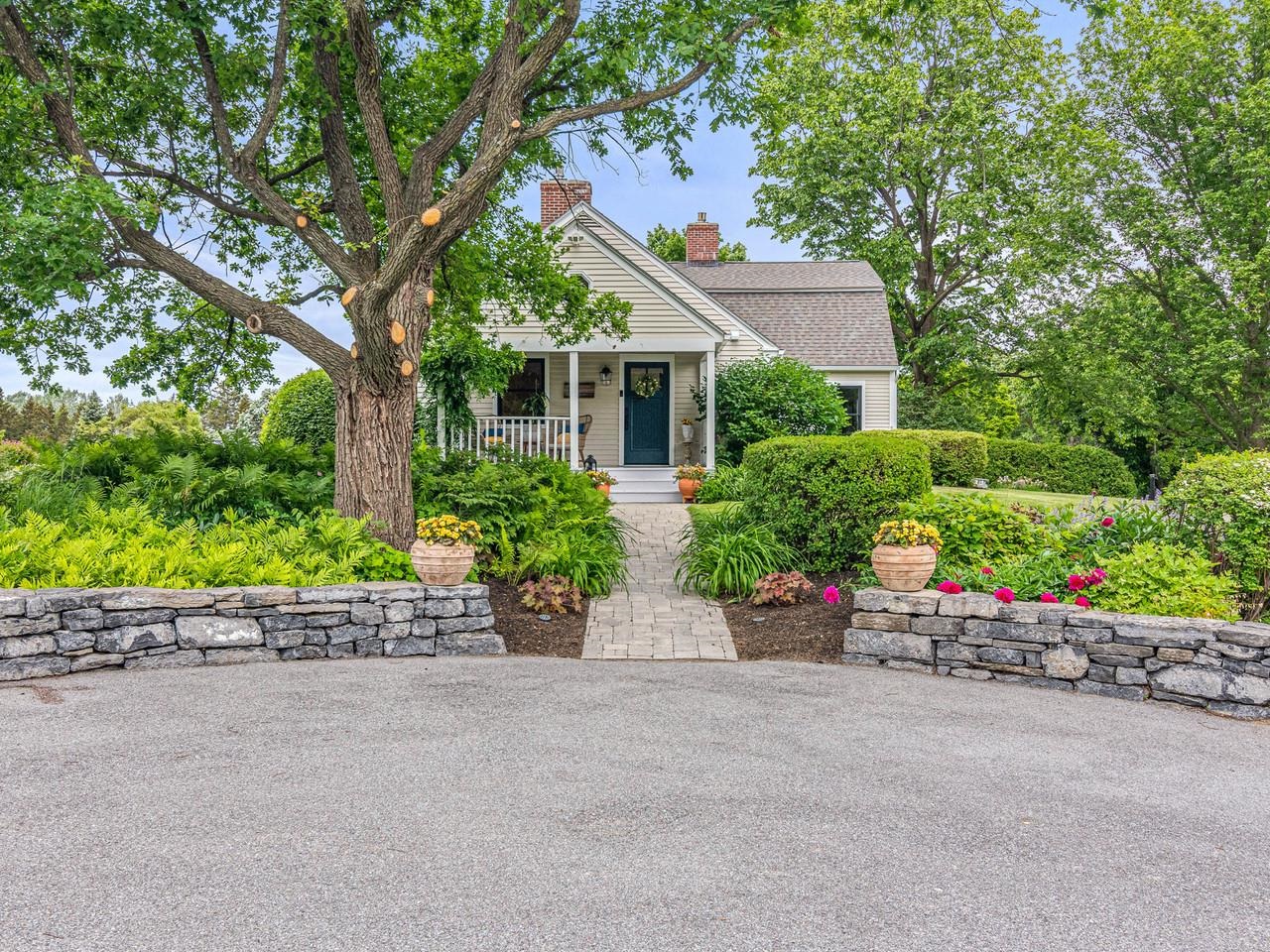 main property photo 14