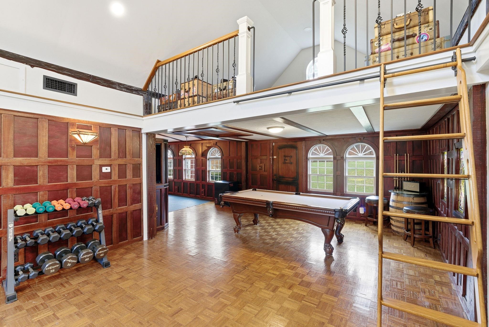main property photo 36