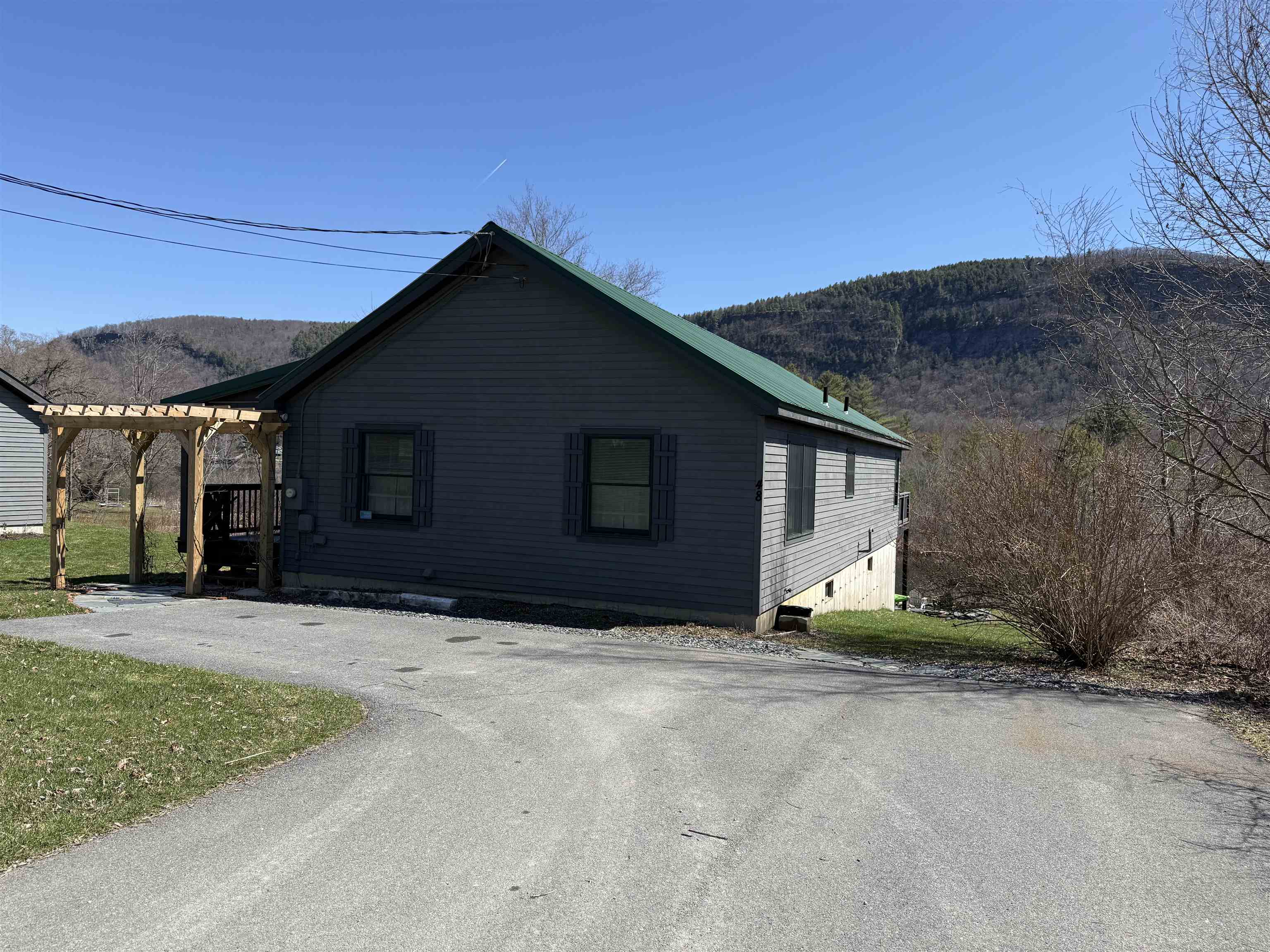 main property photo 23