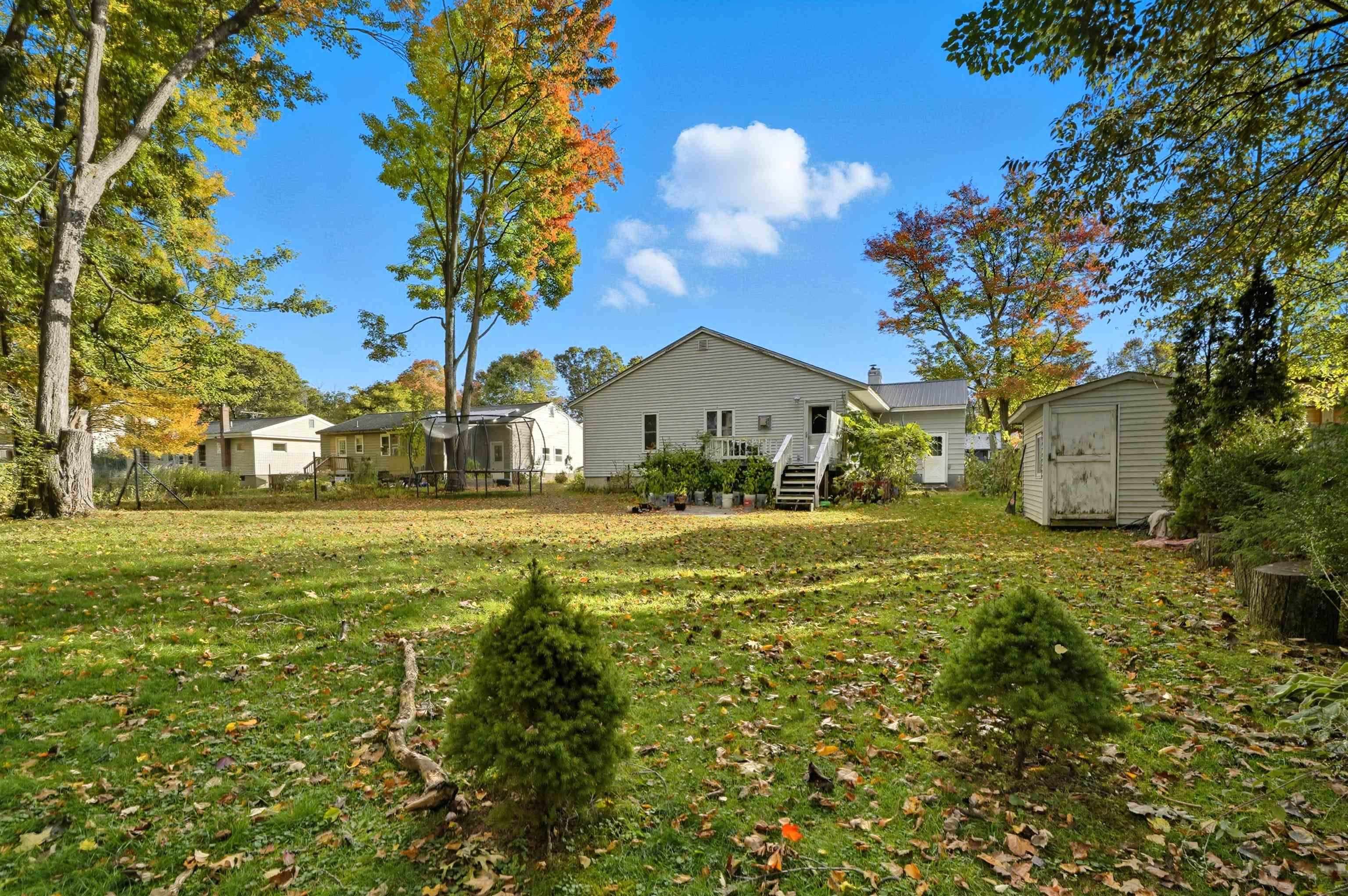 main property photo 50