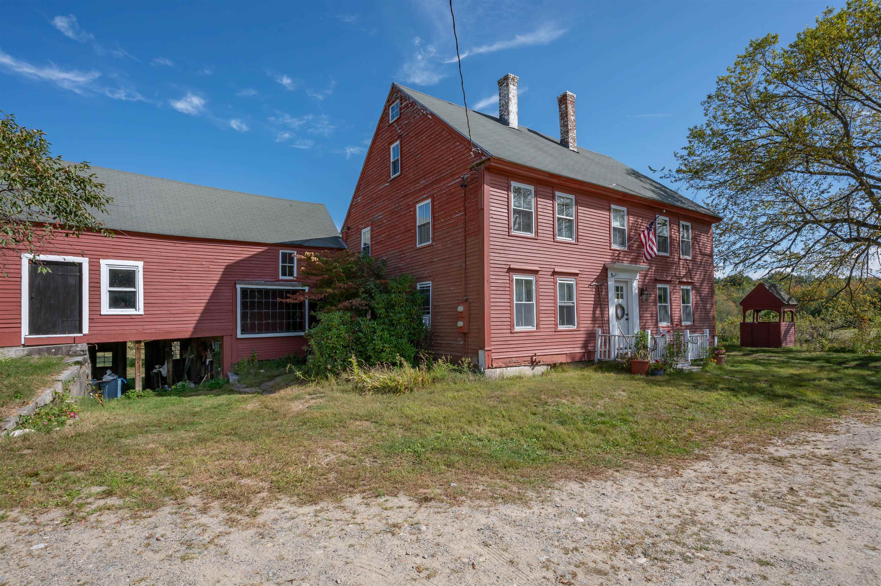 main property photo 3