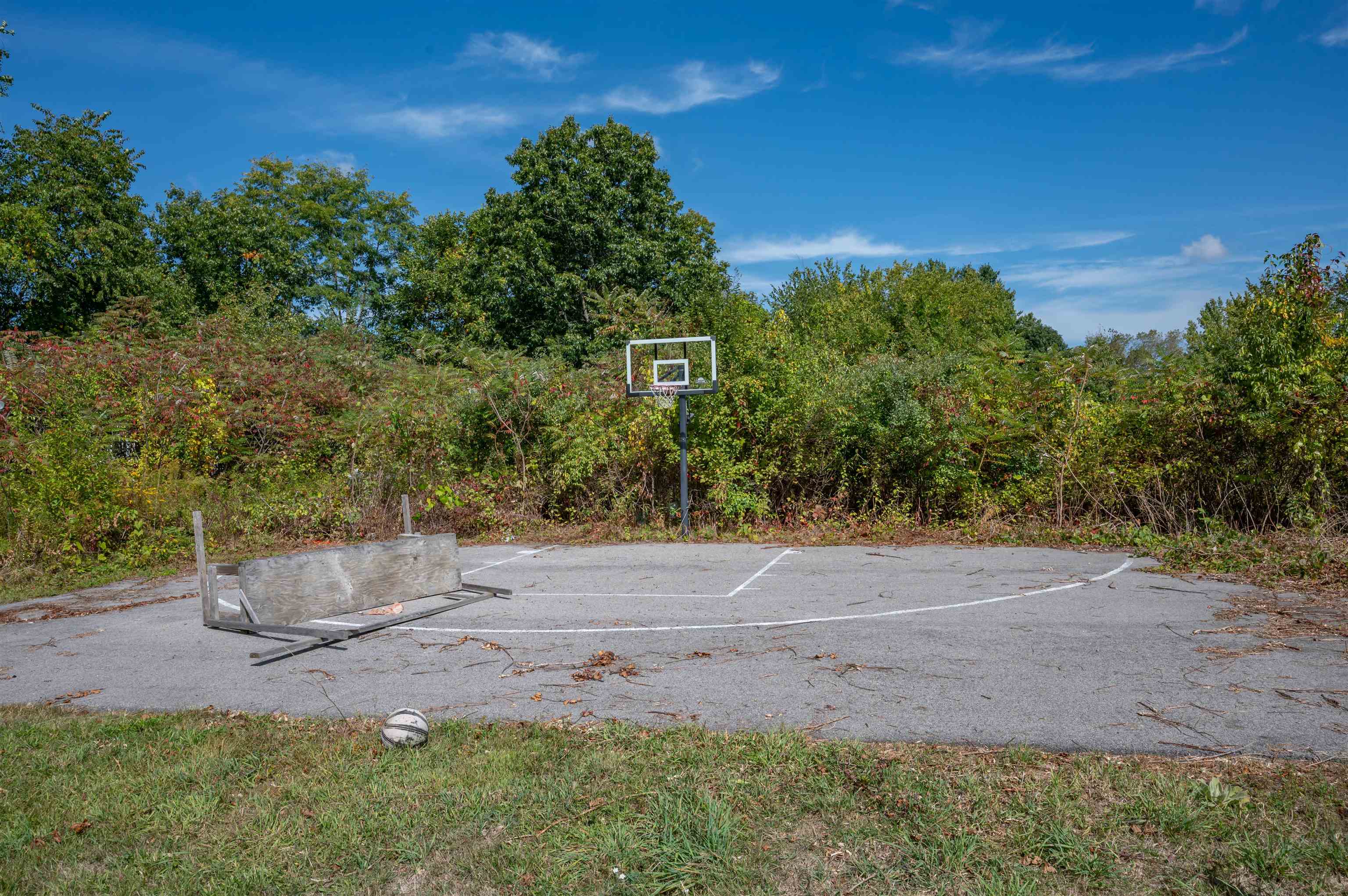 main property photo 30
