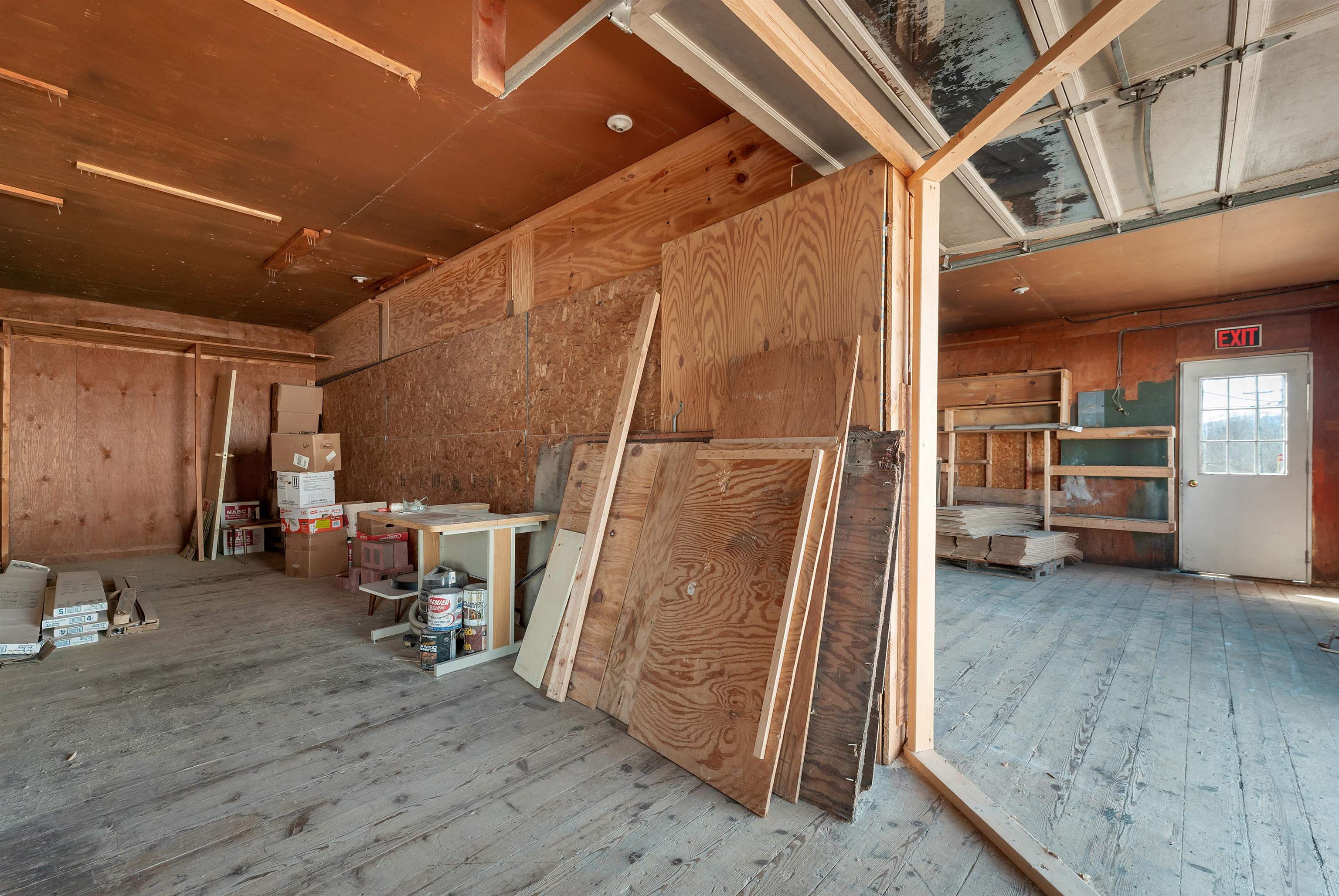 main property photo 58