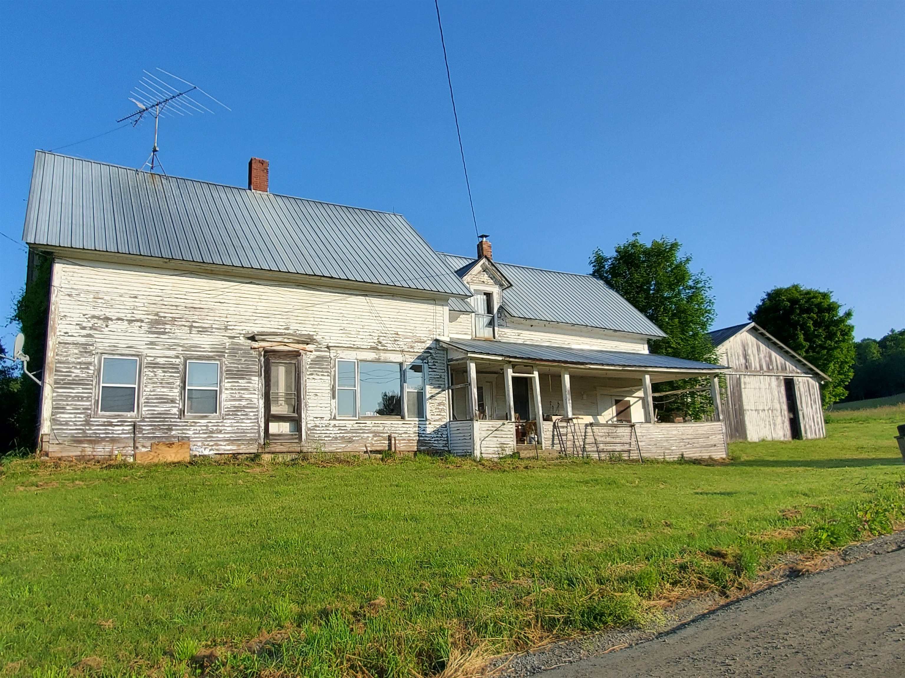 main property photo 7