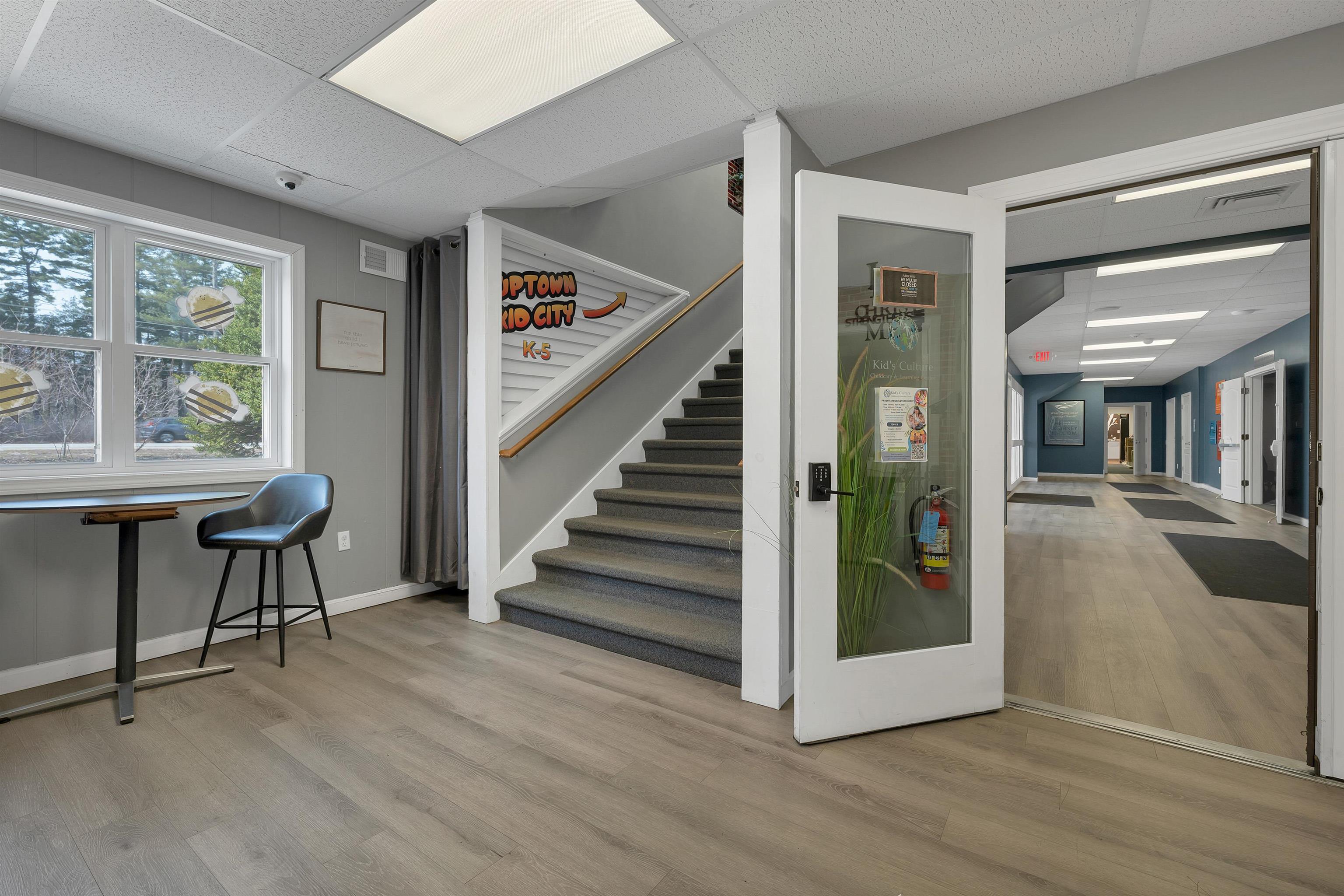 main property photo 27