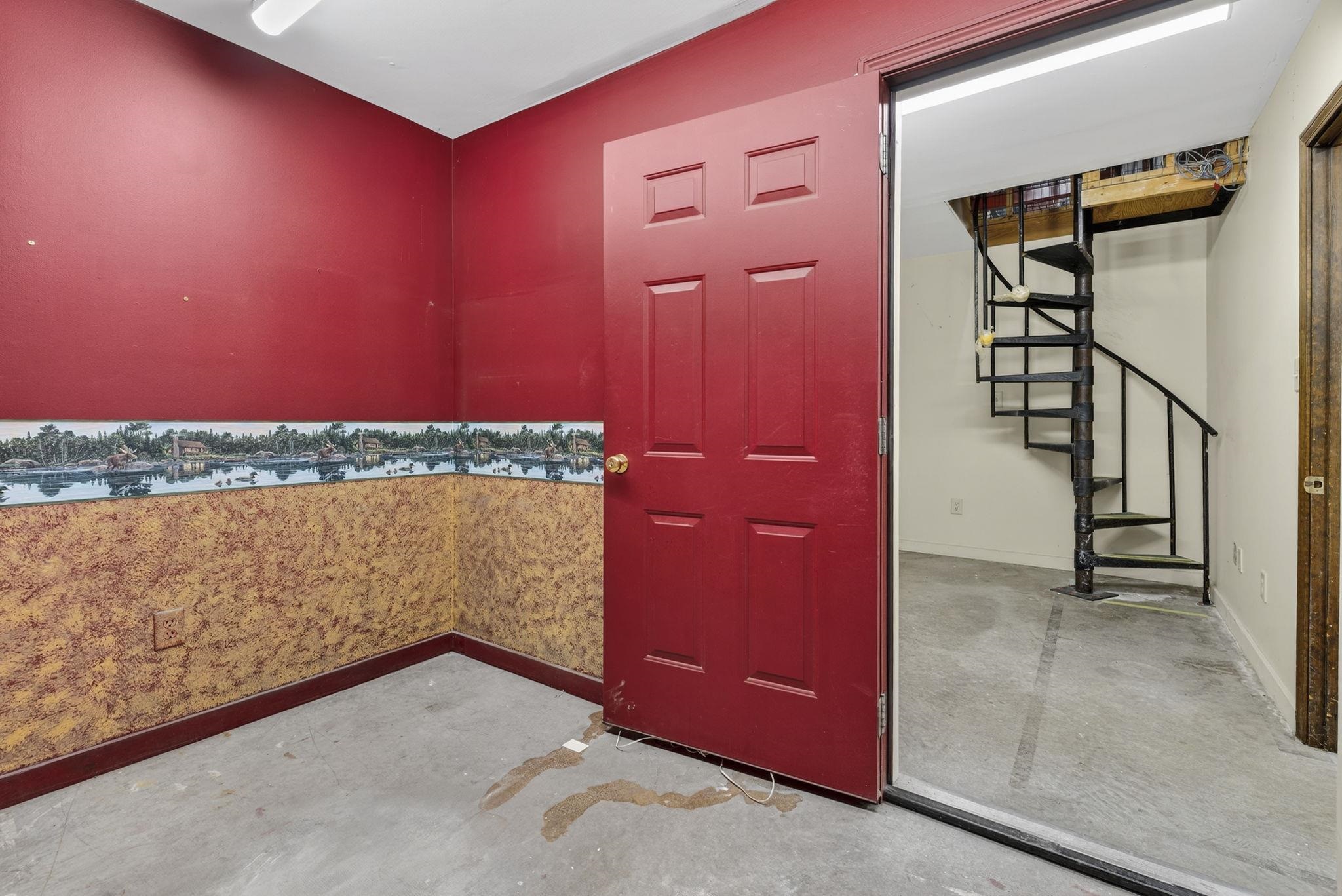 main property photo 56