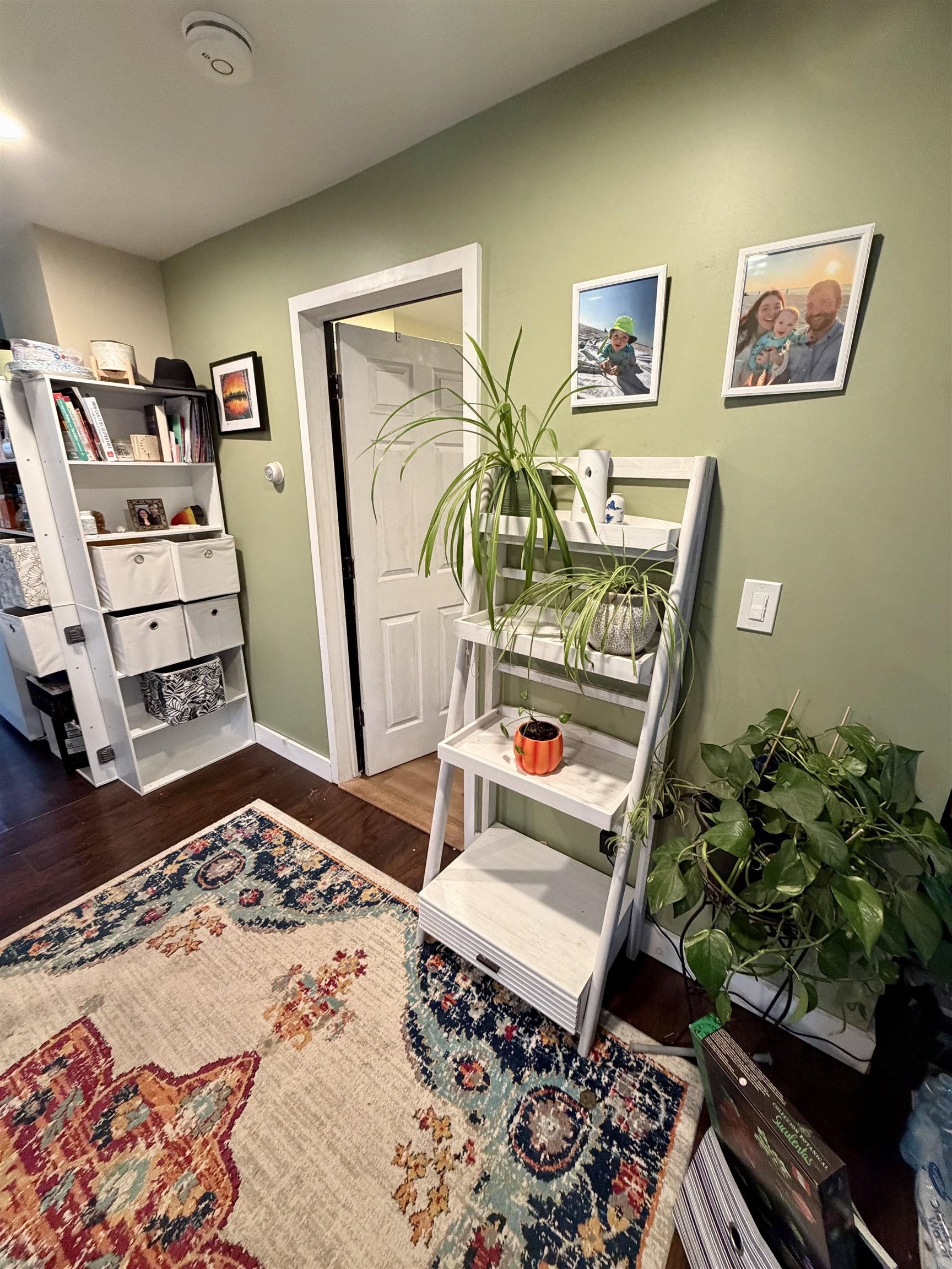 main property photo 8