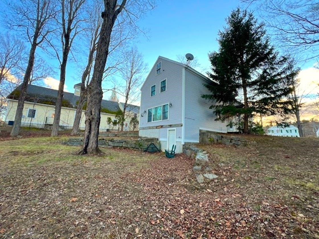 main property photo 18