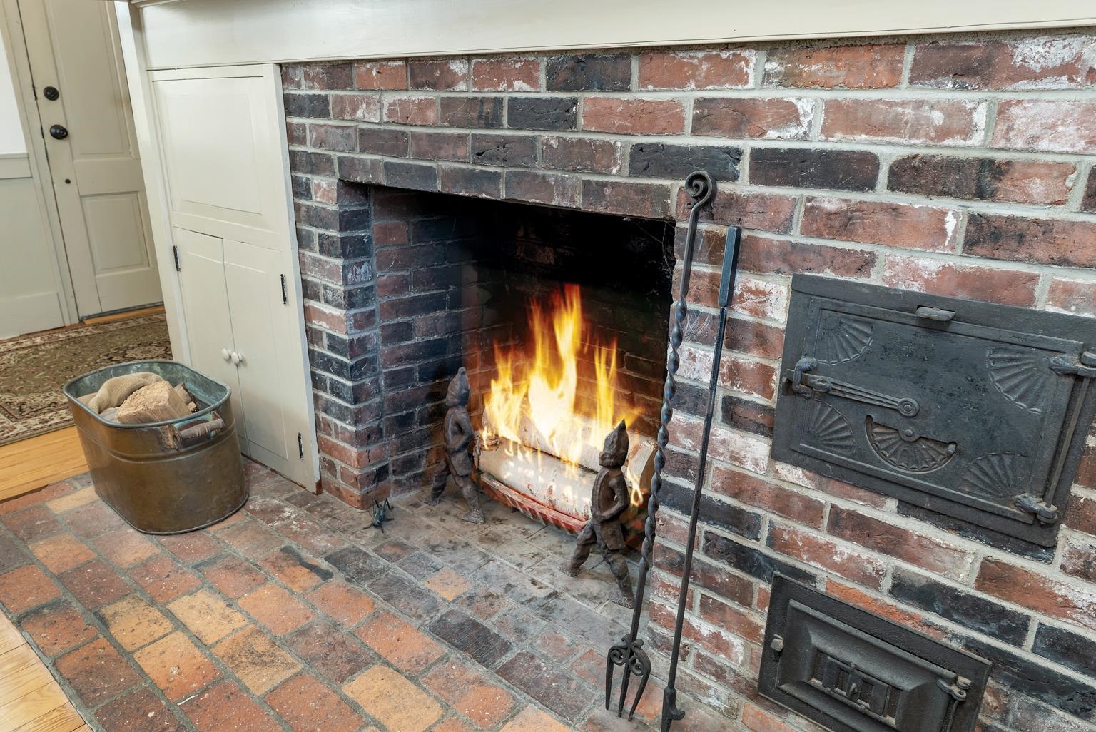 main property photo 25