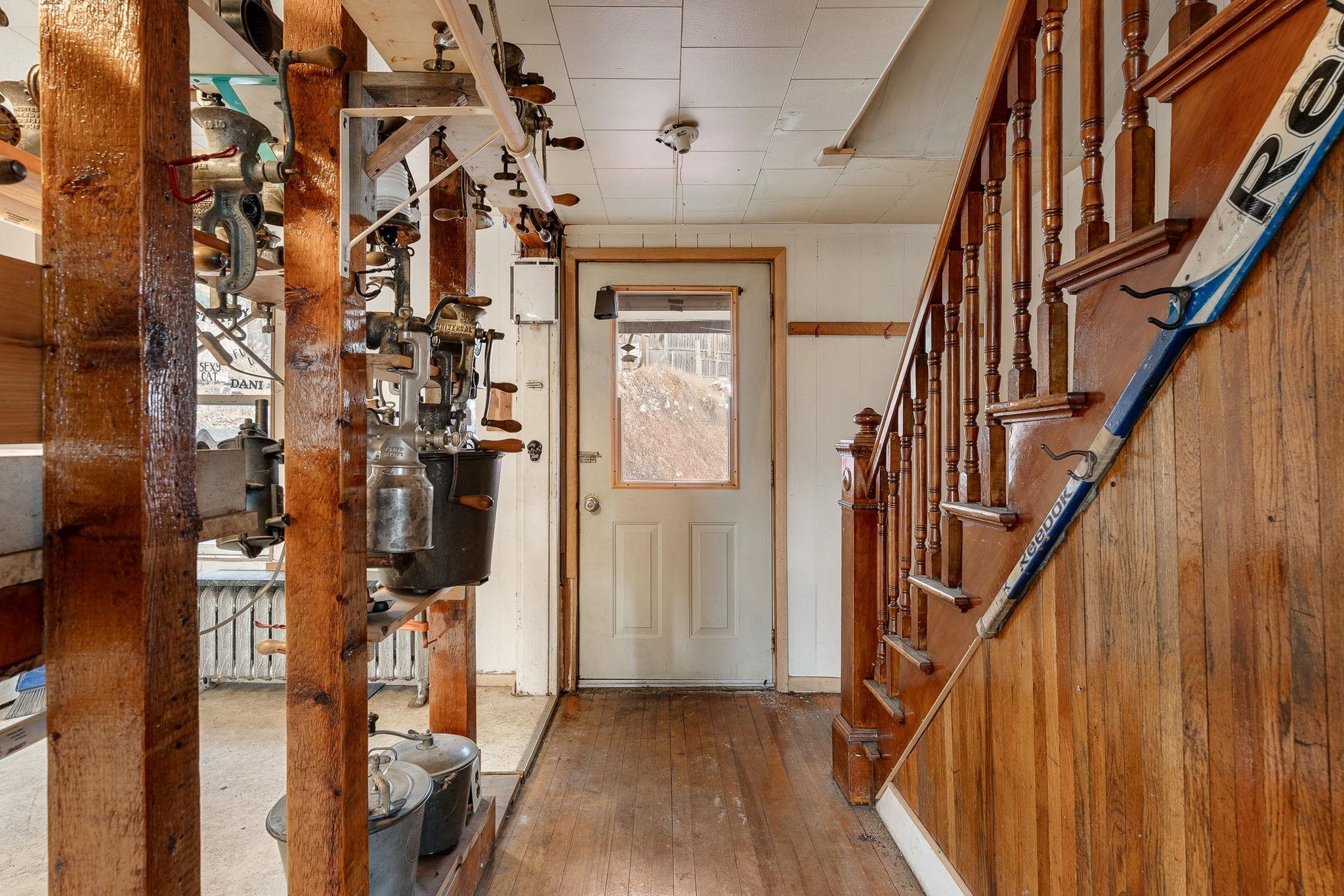 main property photo 17