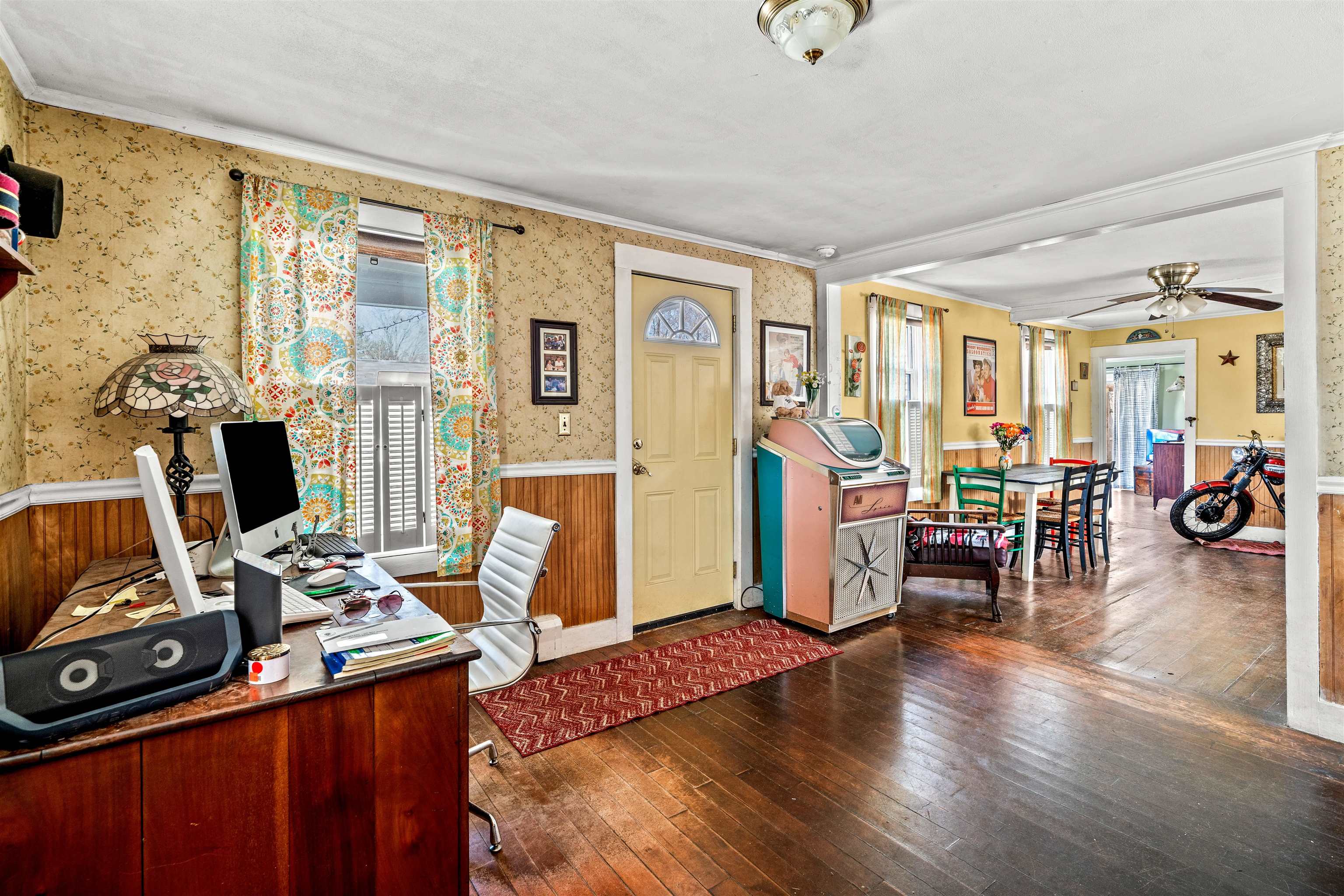 main property photo 10