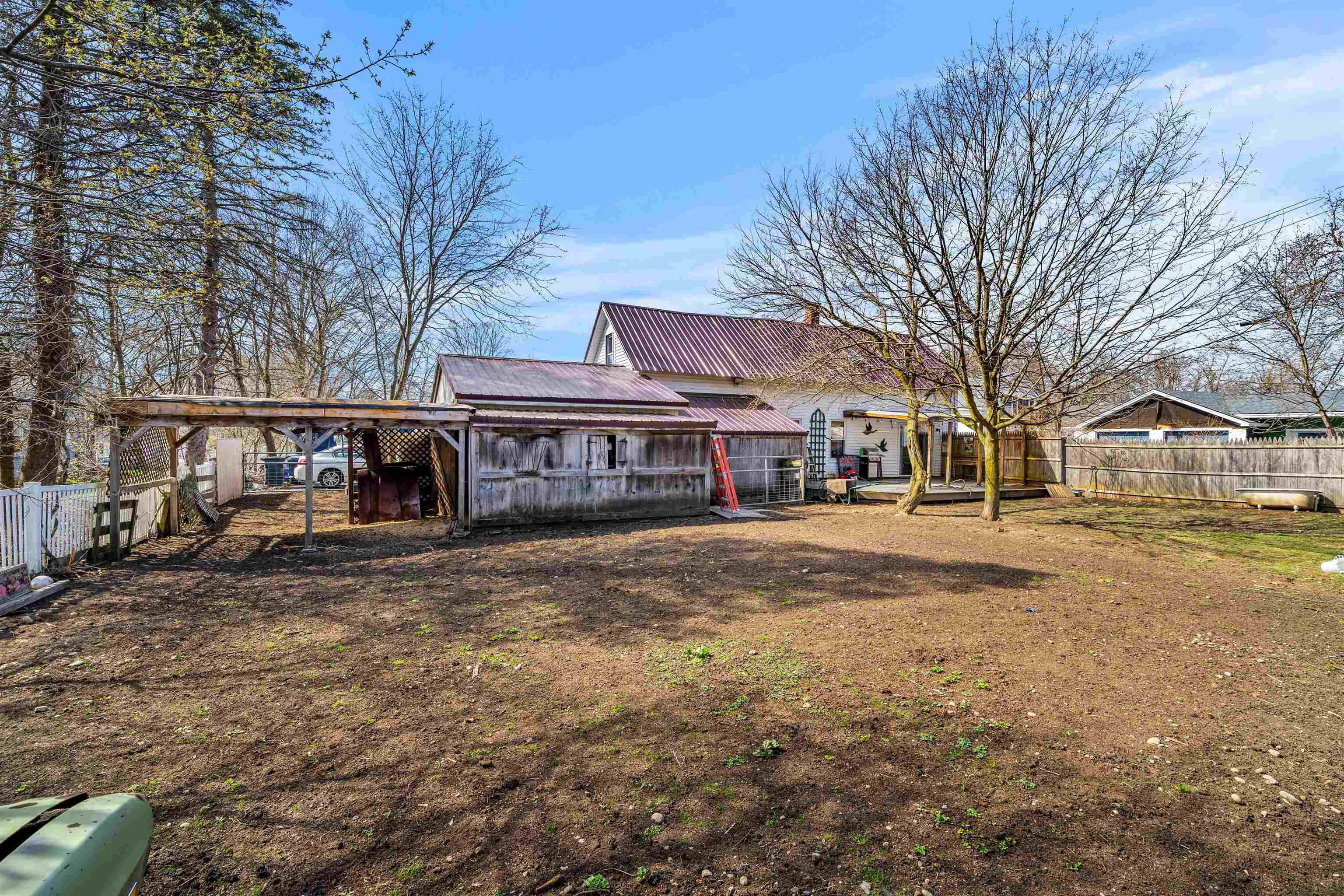 main property photo 35