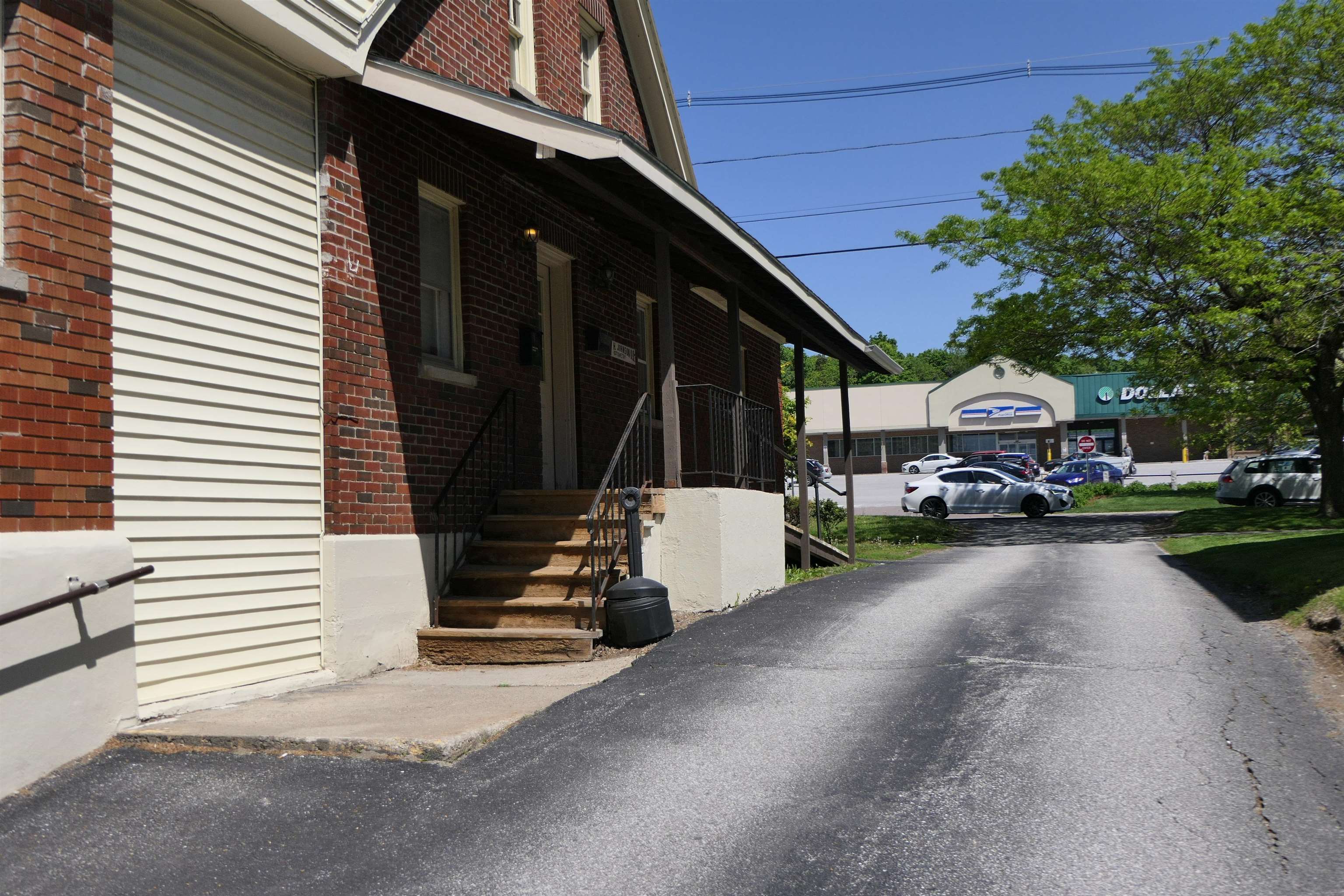 main property photo 5