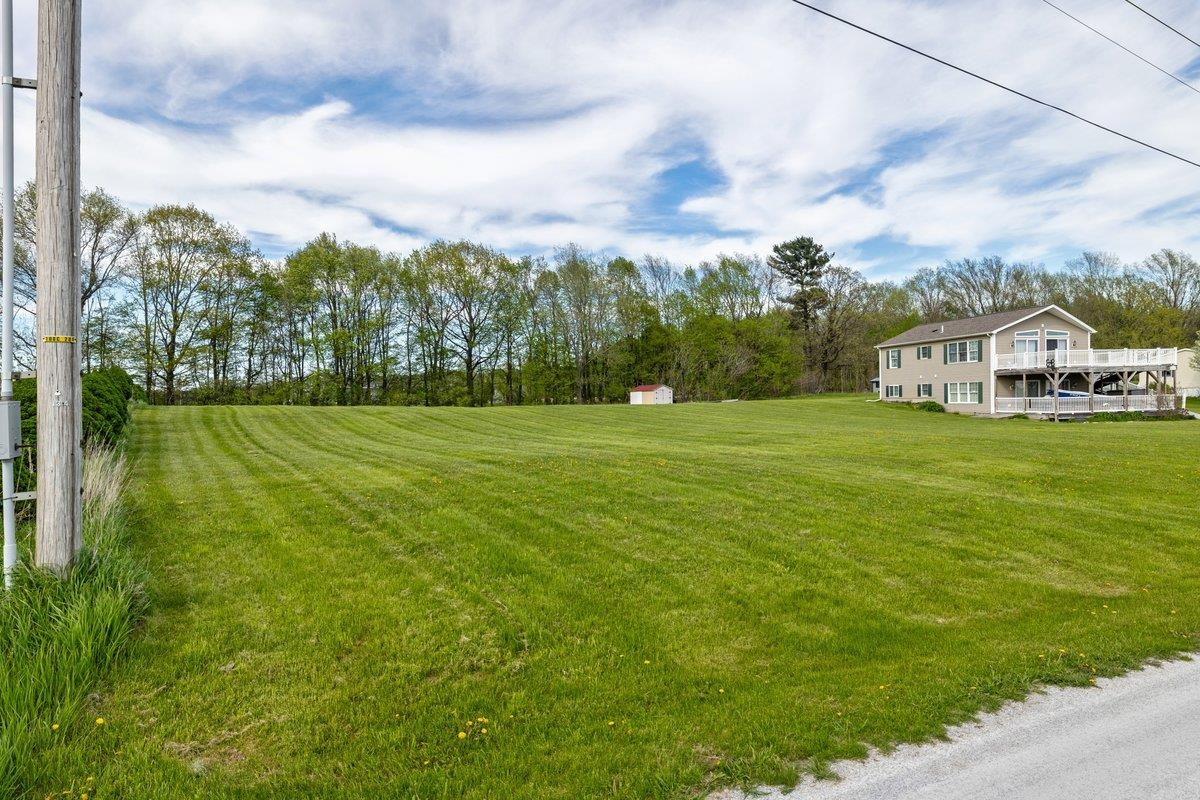 main property photo 8
