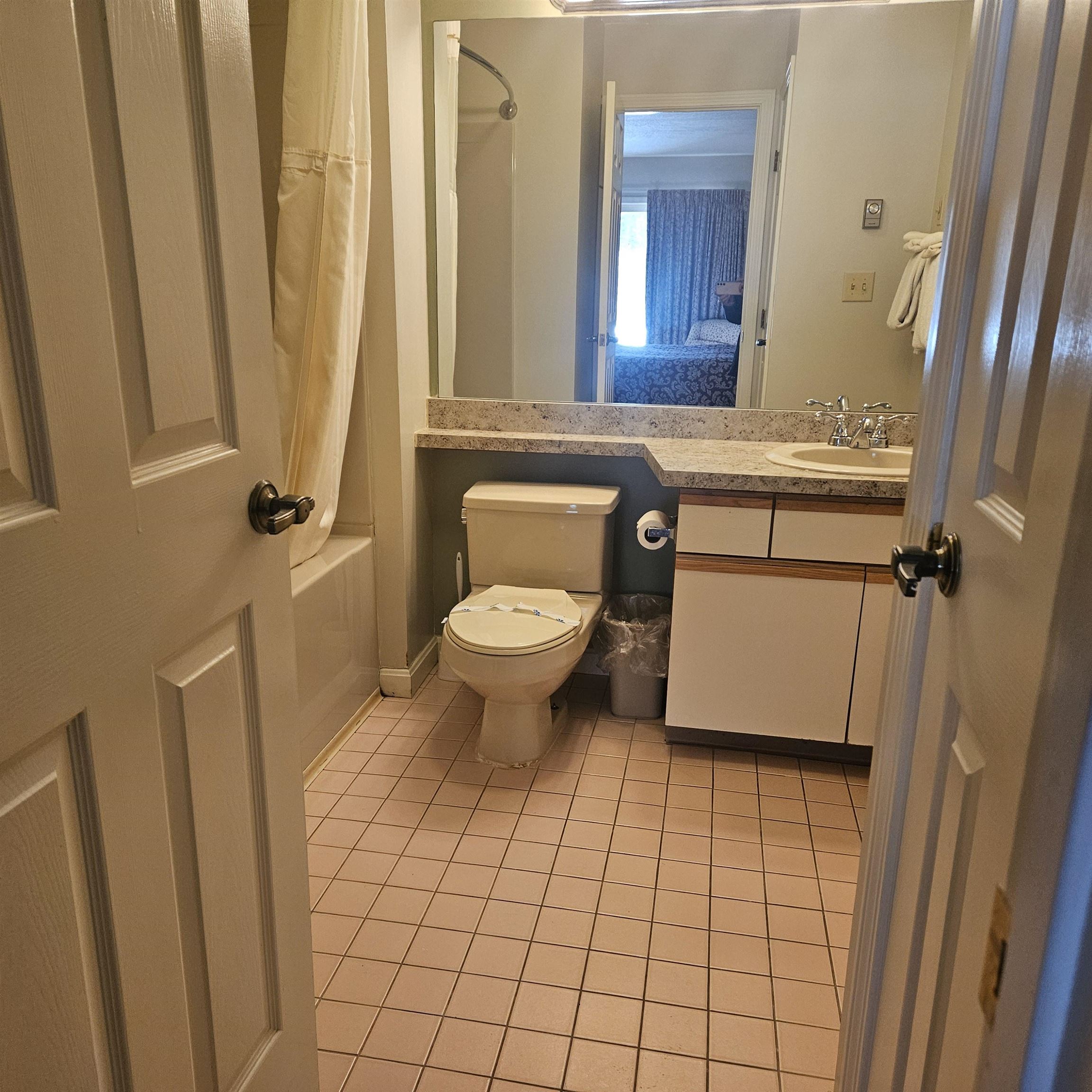 main property photo 9