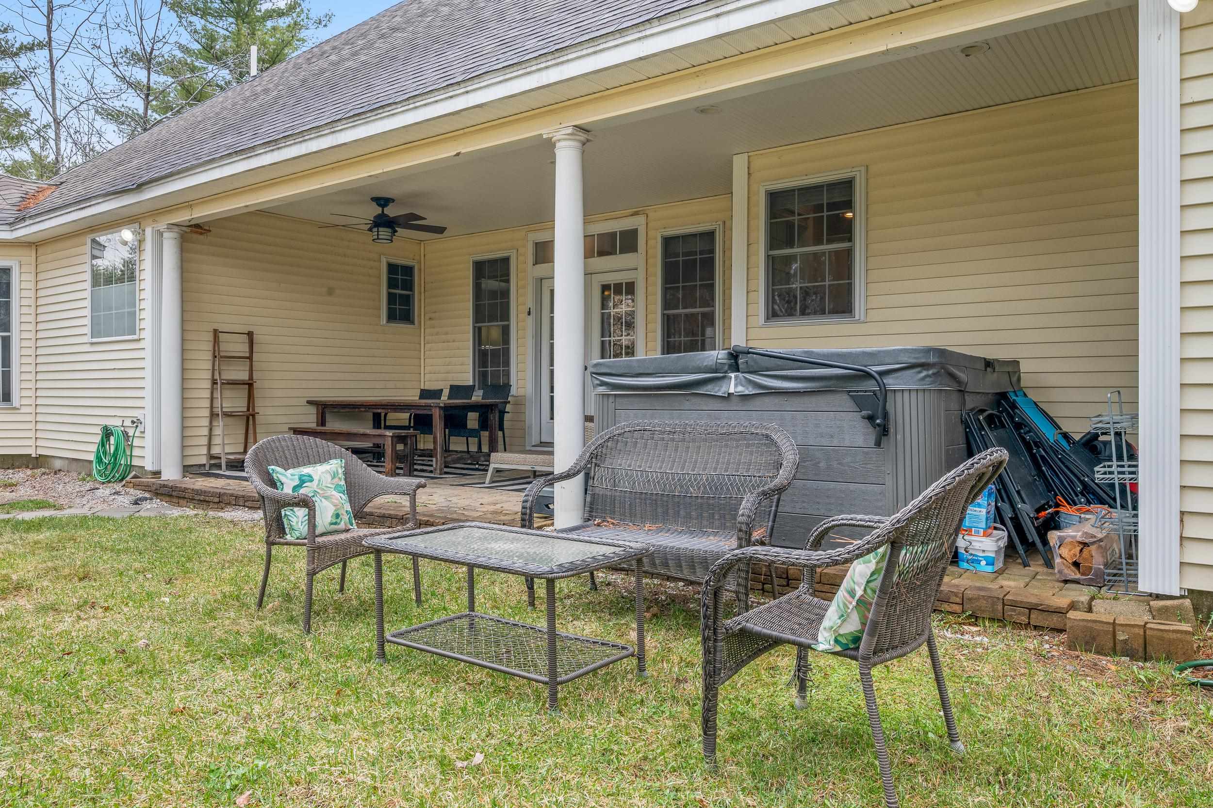 main property photo 50