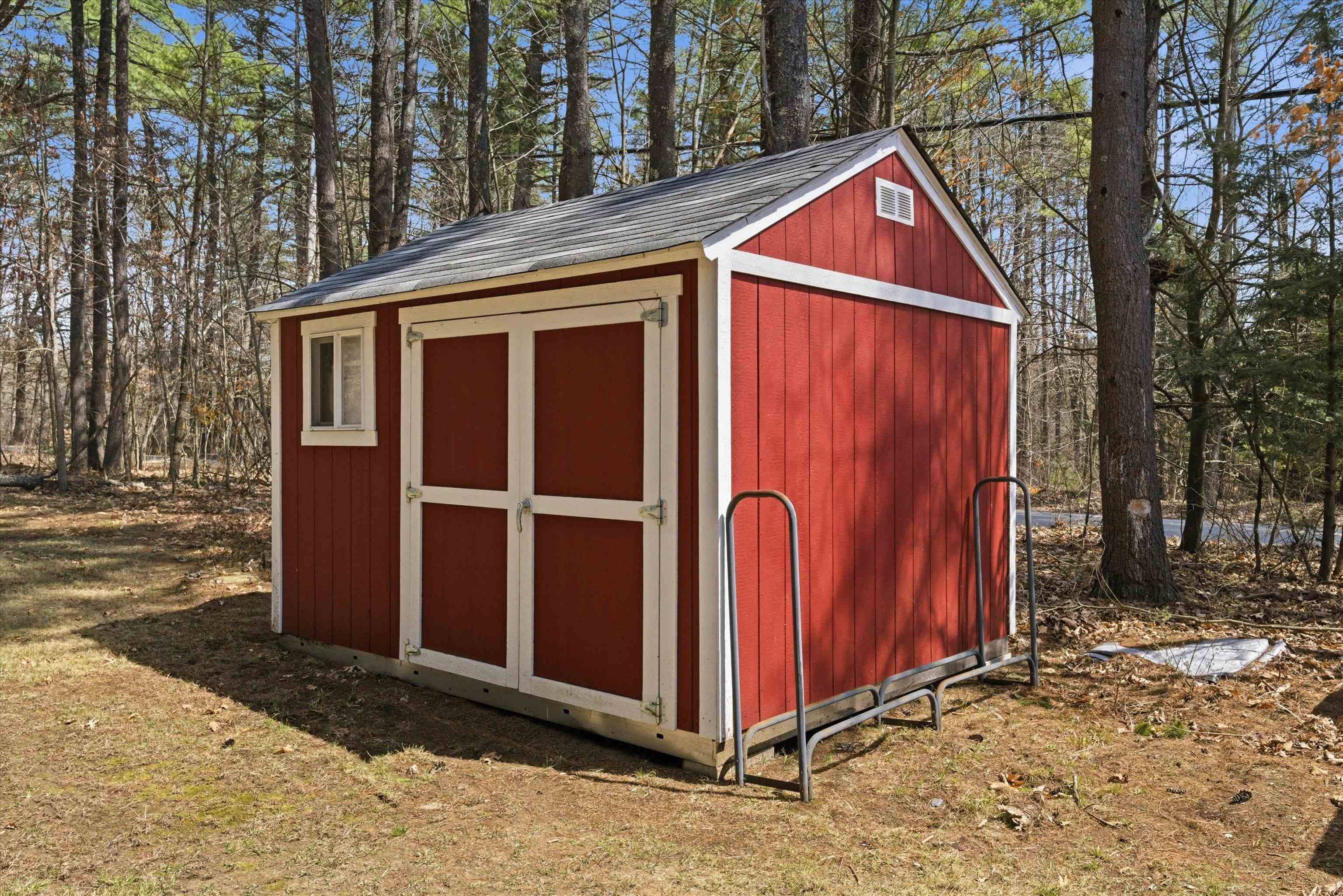 main property photo 39