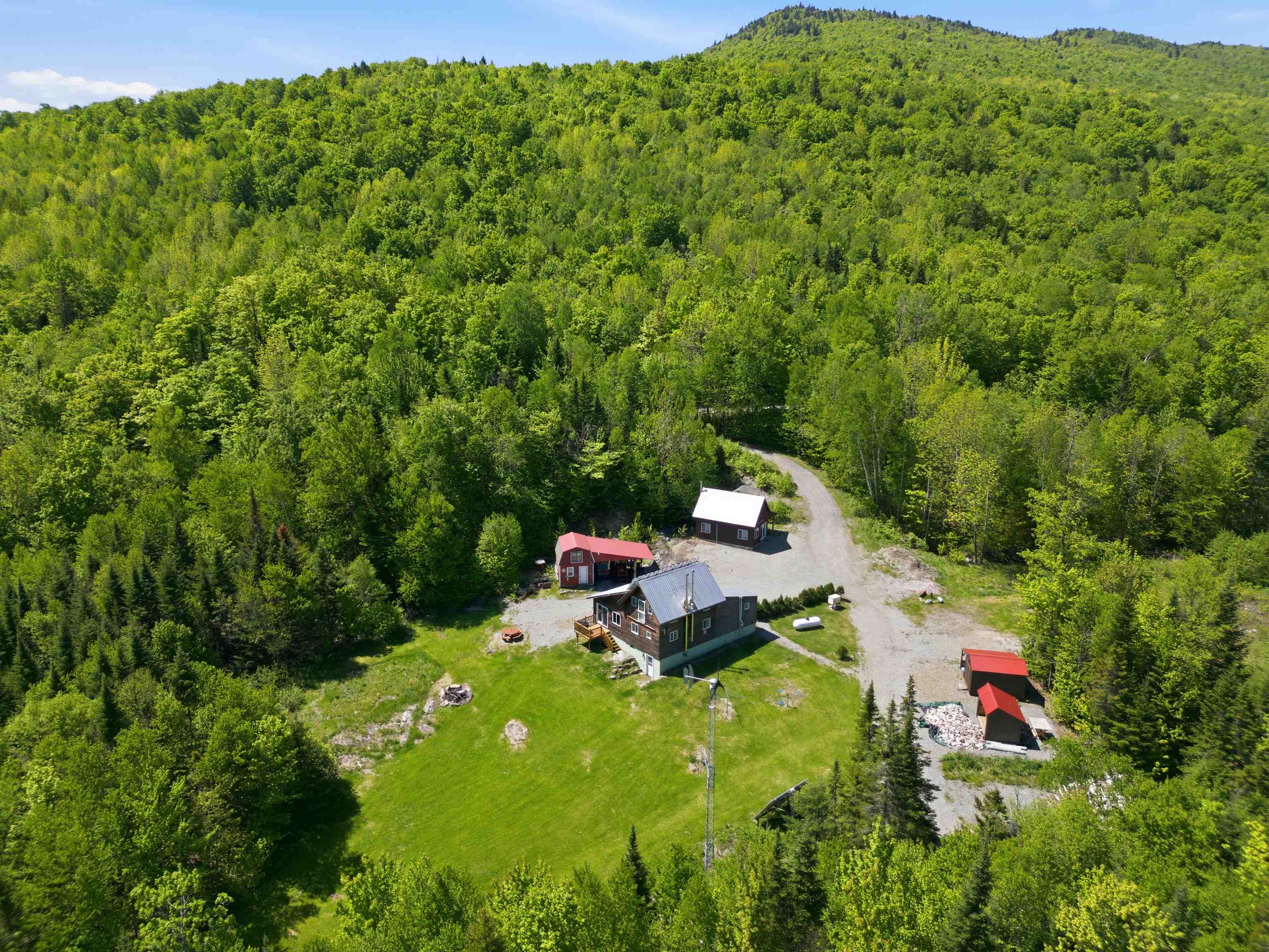 main property photo 41