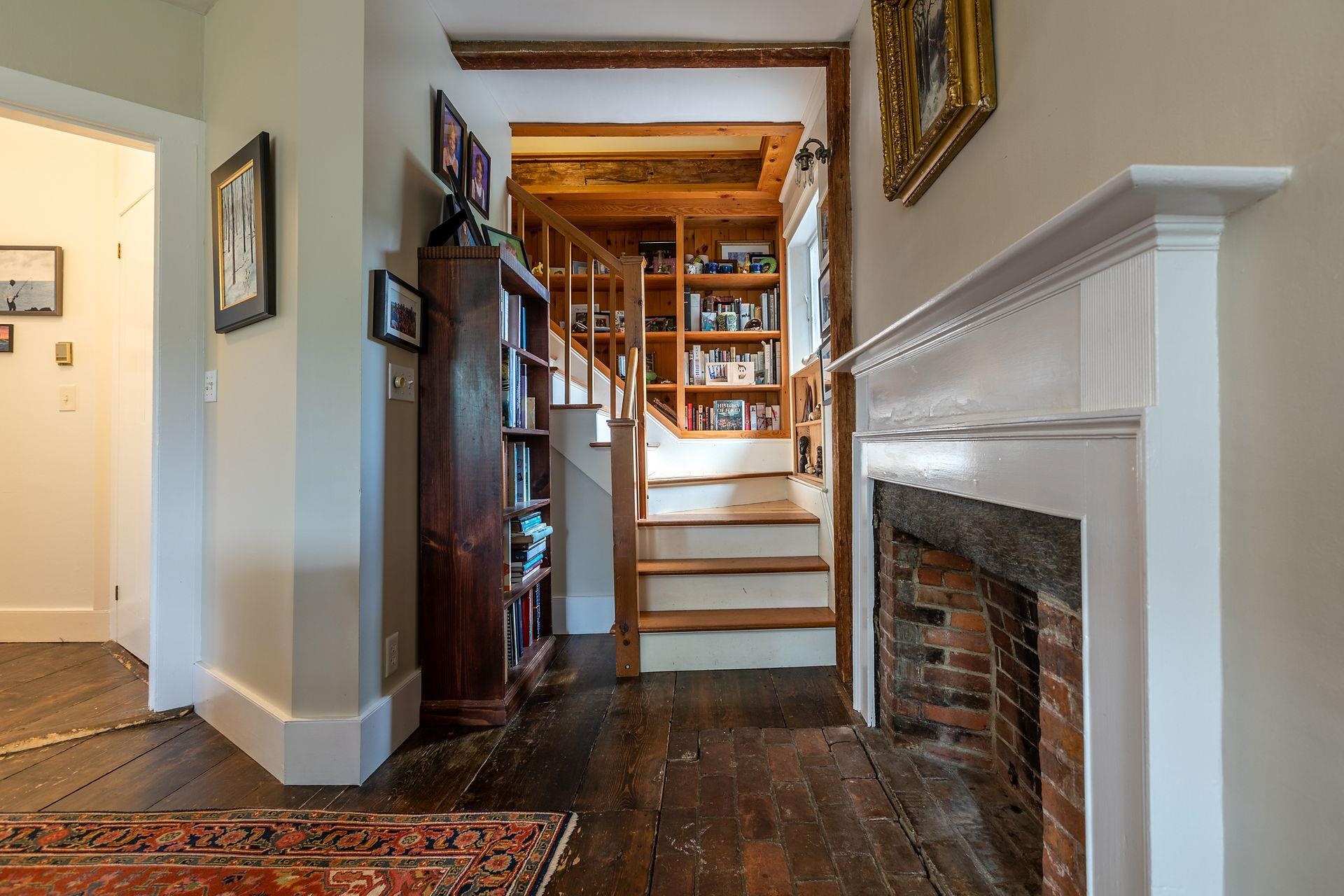 main property photo 32