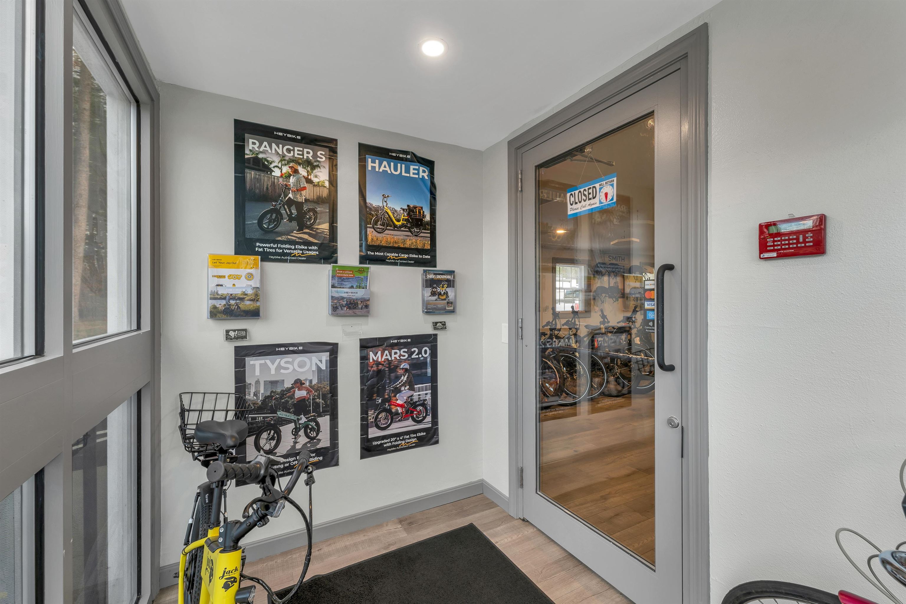 main property photo 40
