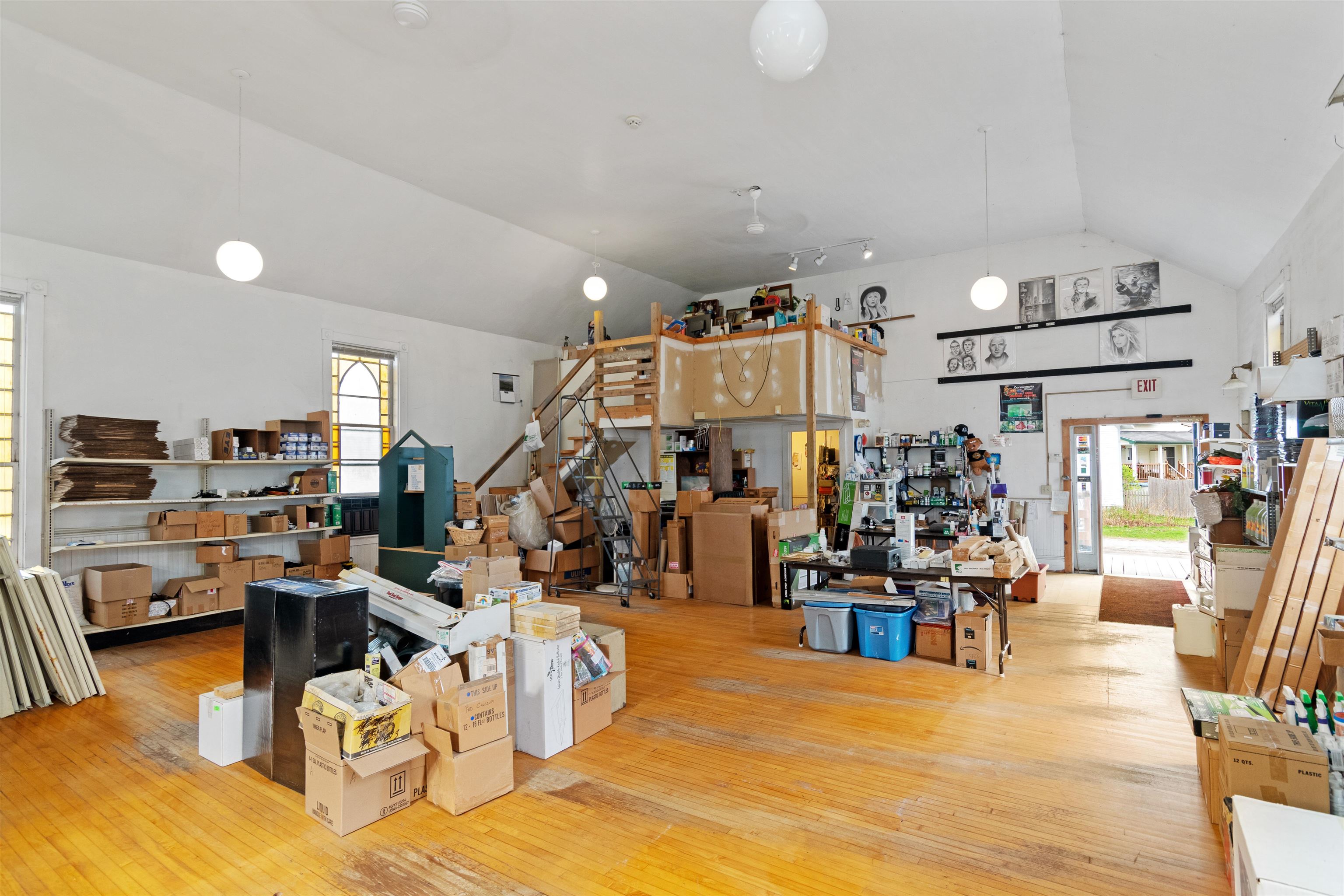 main property photo 19